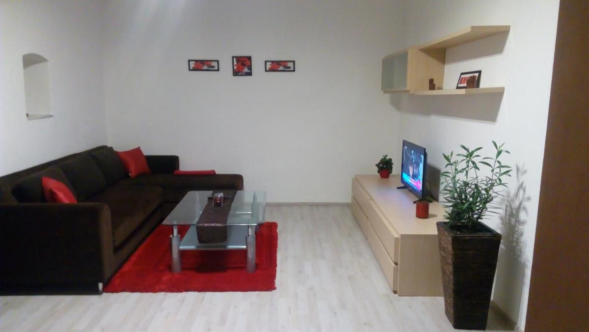 Photo 33