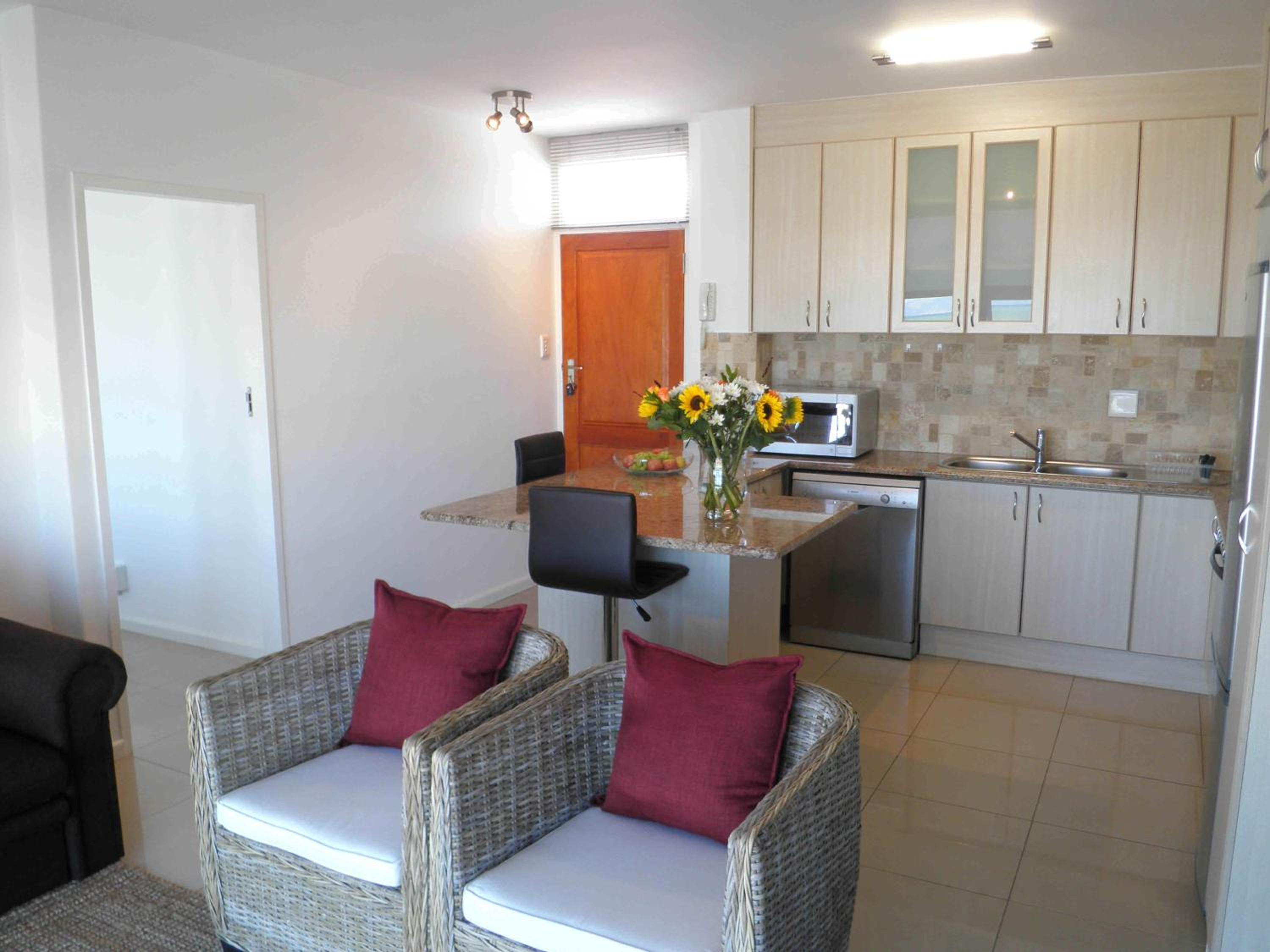 308 St Tropez view 5