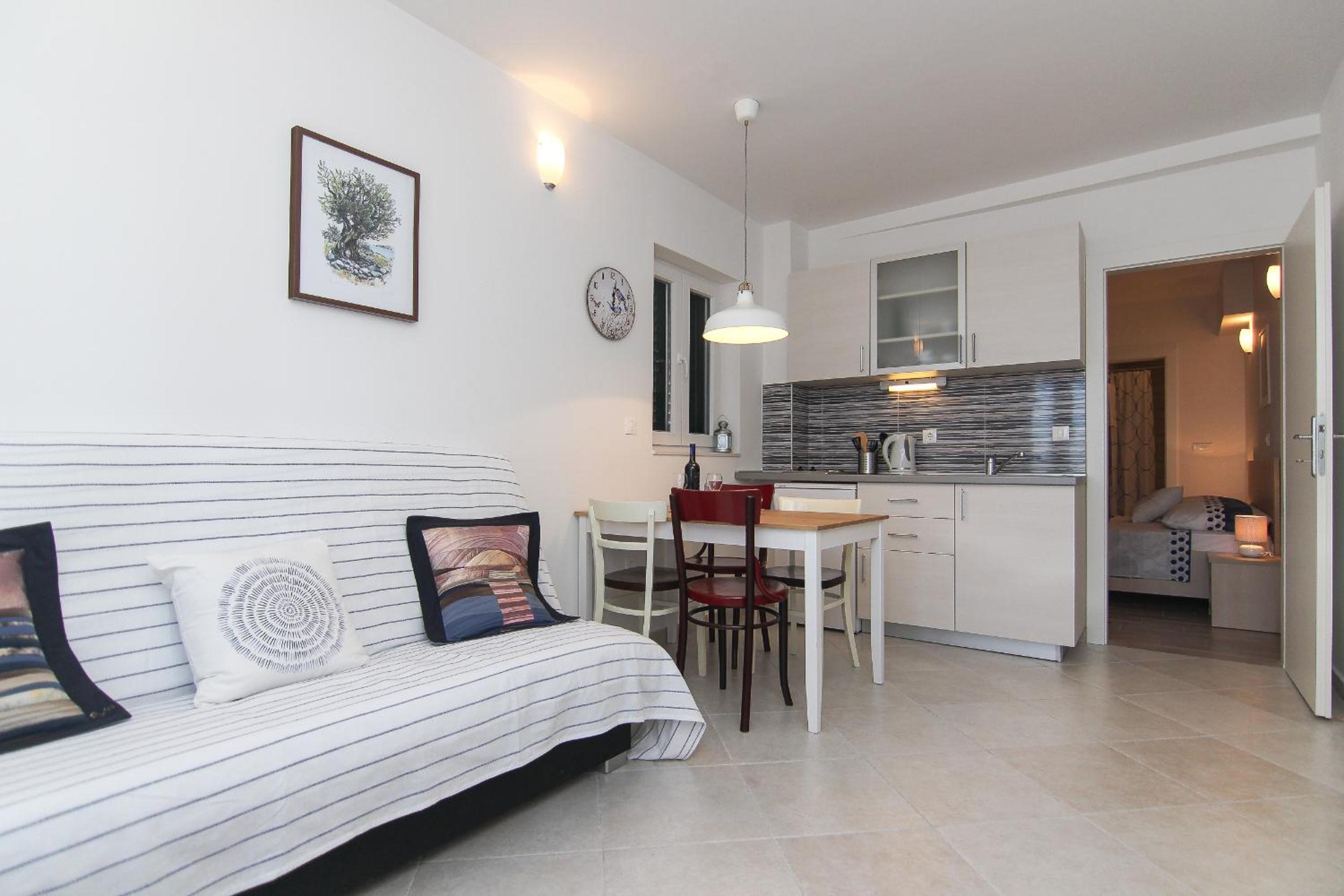 Apartments Nikolina