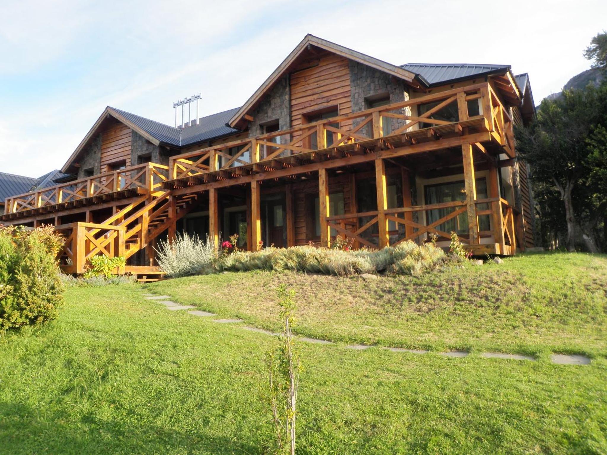 Sendero Lodge