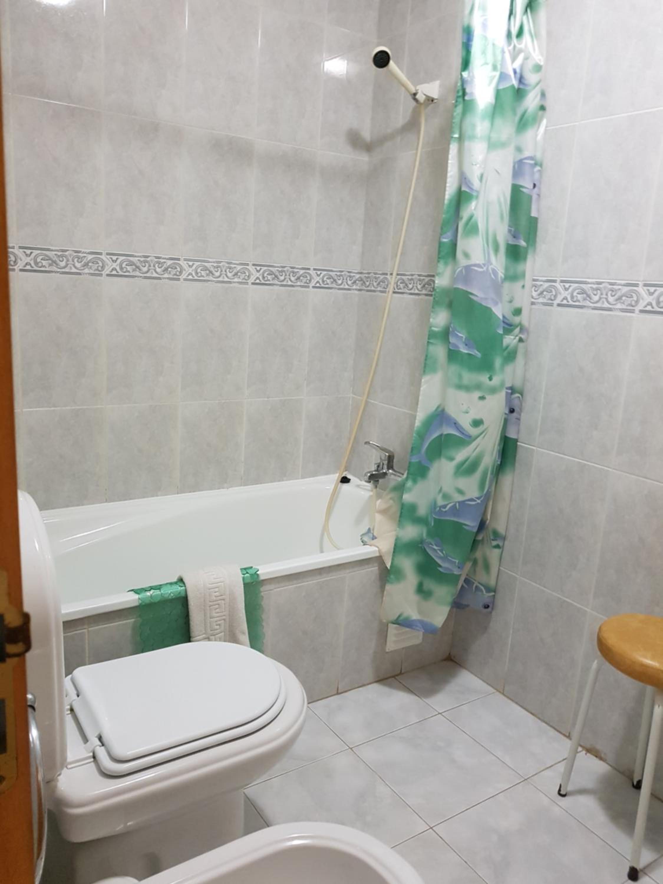 Photo 33