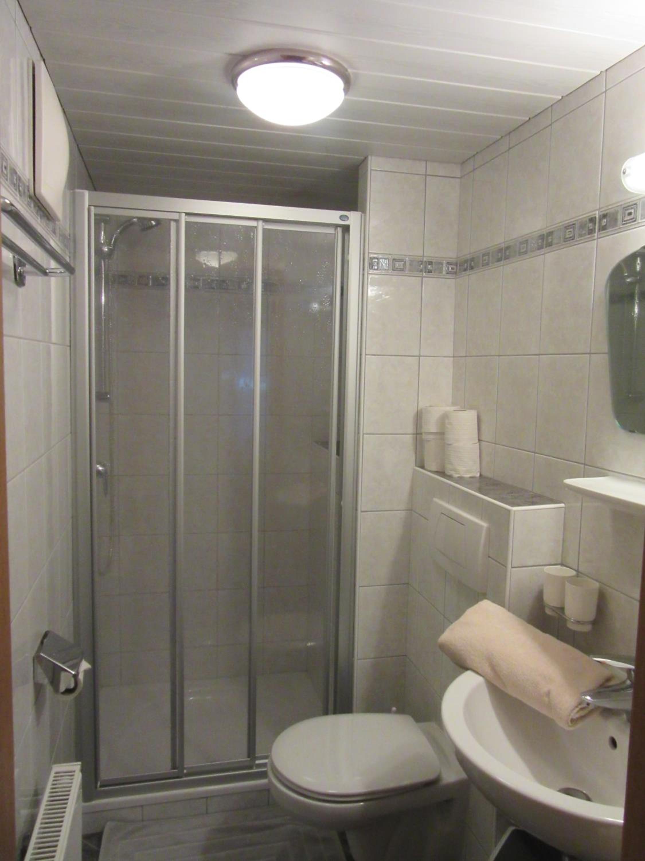 Photo 37