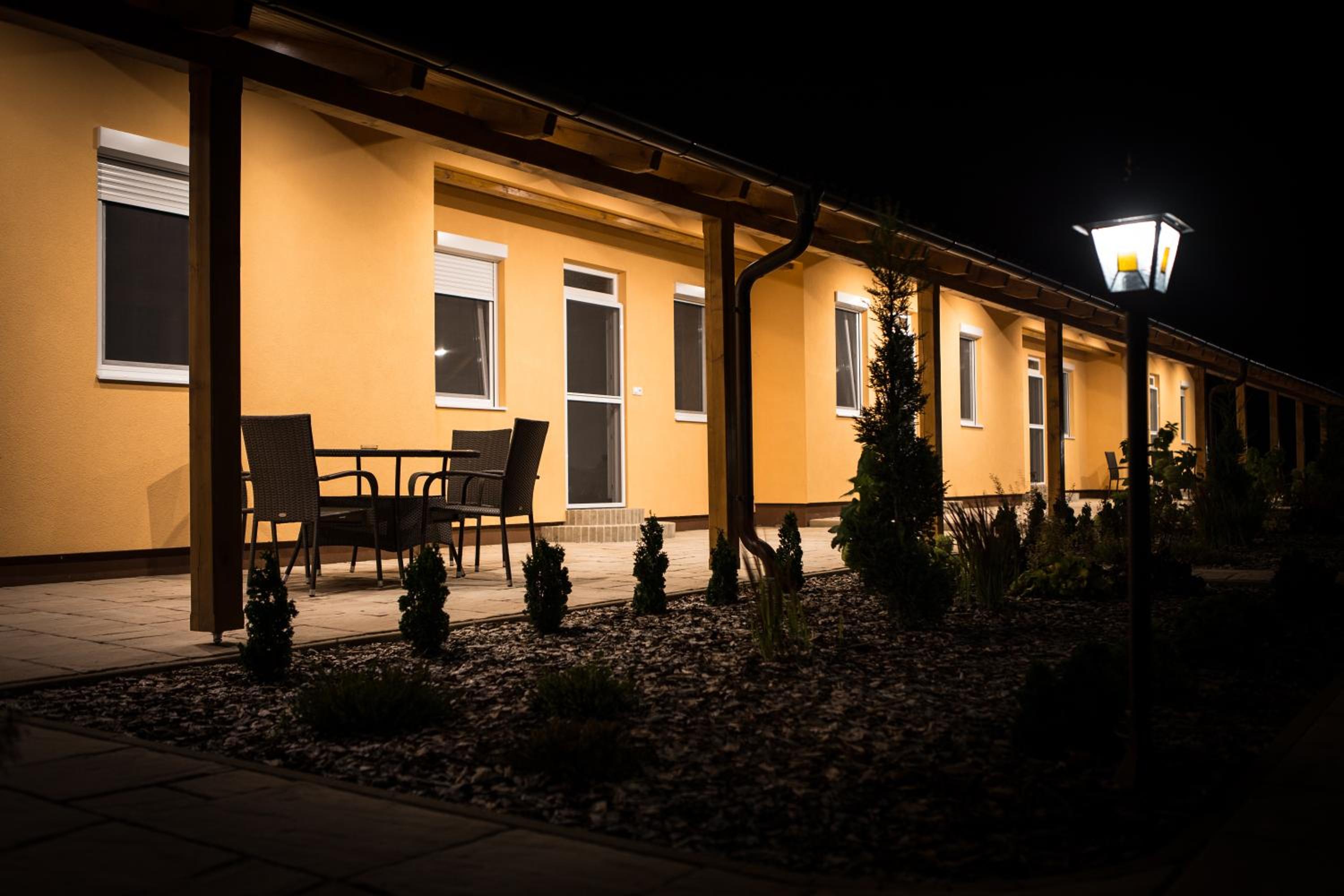 Photo 57