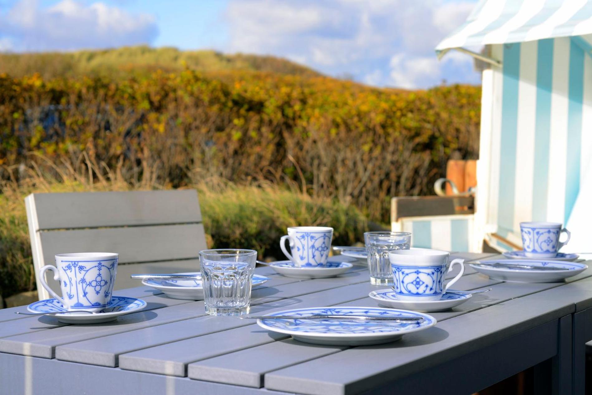 Wenningstedt Beach Apartment view 2