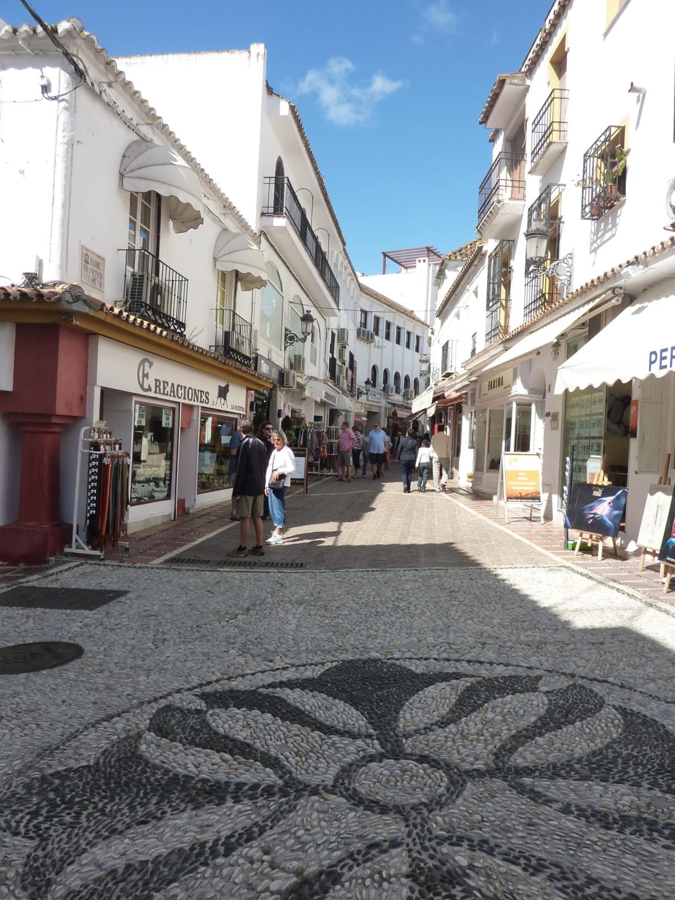 Marbella Vacations - Hostal Berlin - Property Image 17