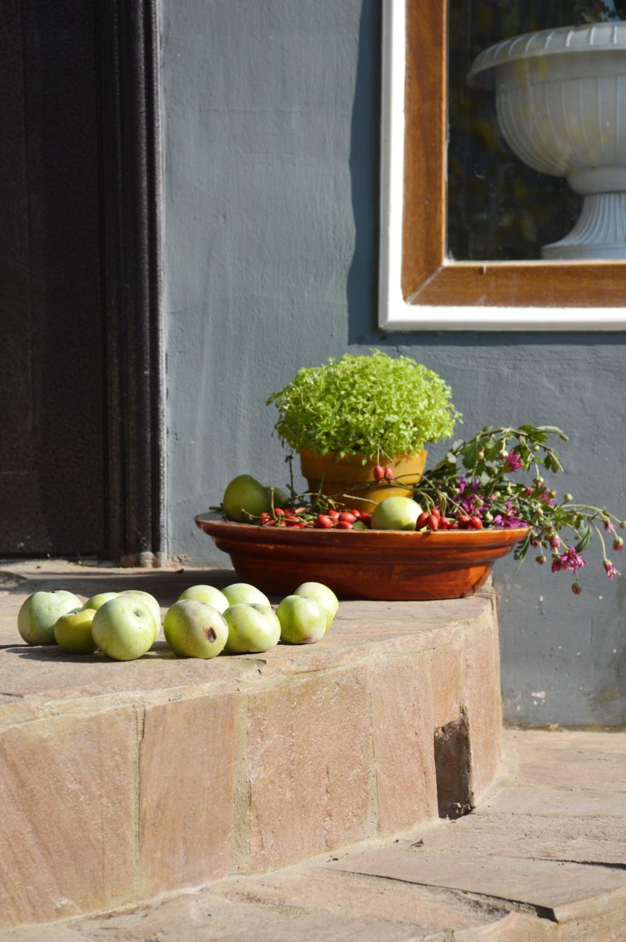 Sweet Home Art Boutique