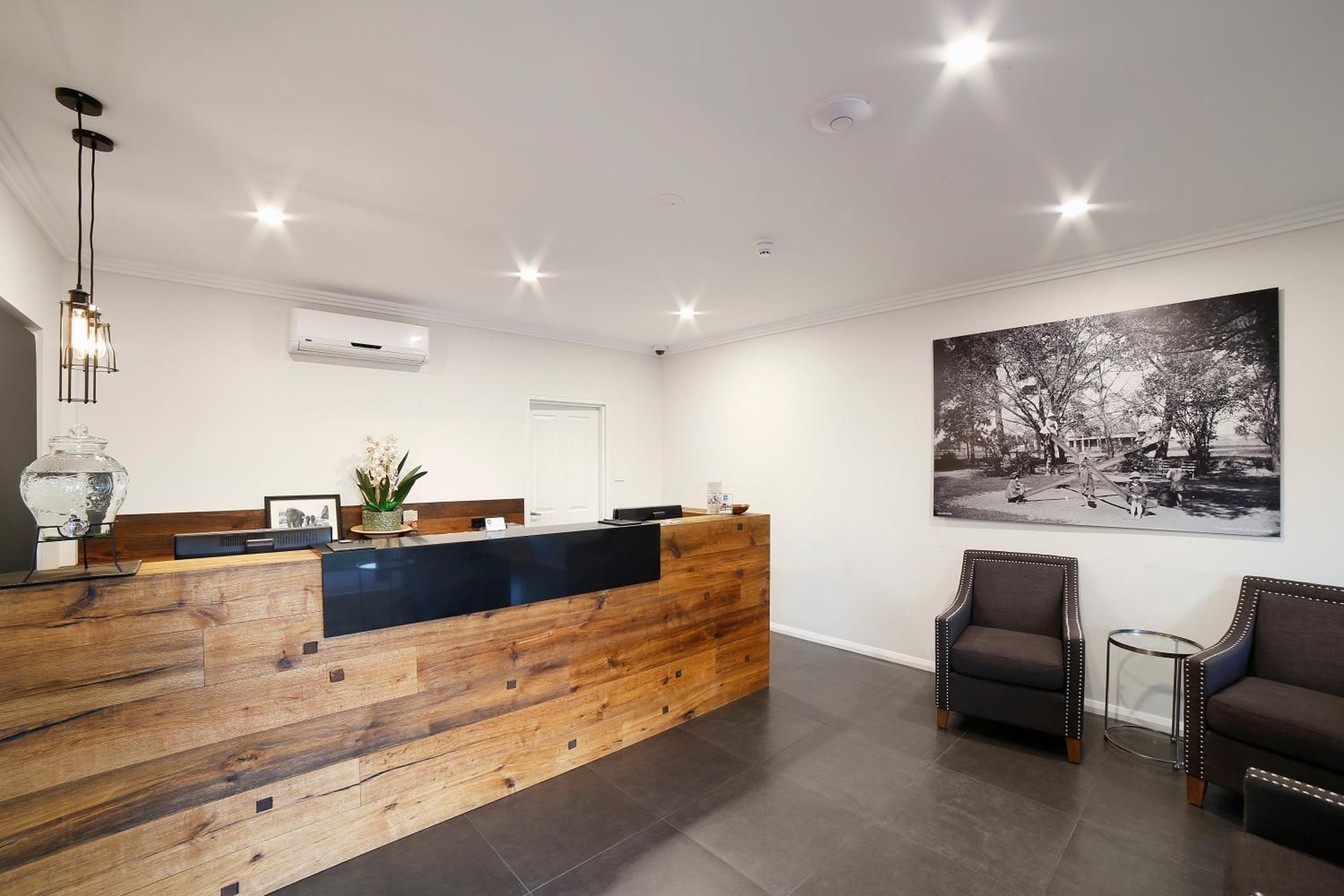 Best Western Plus Bolton on the Park