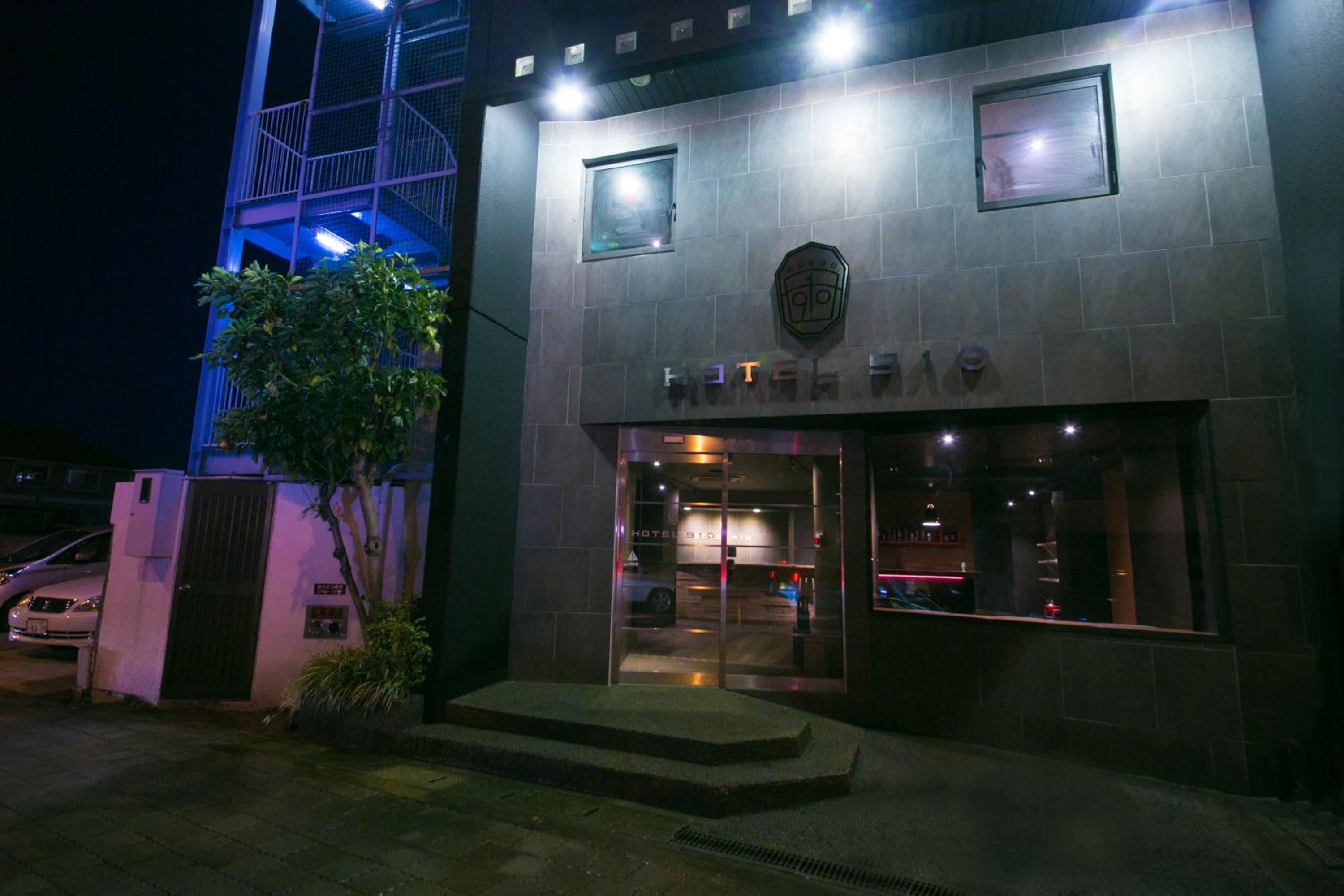 HOTEL 910