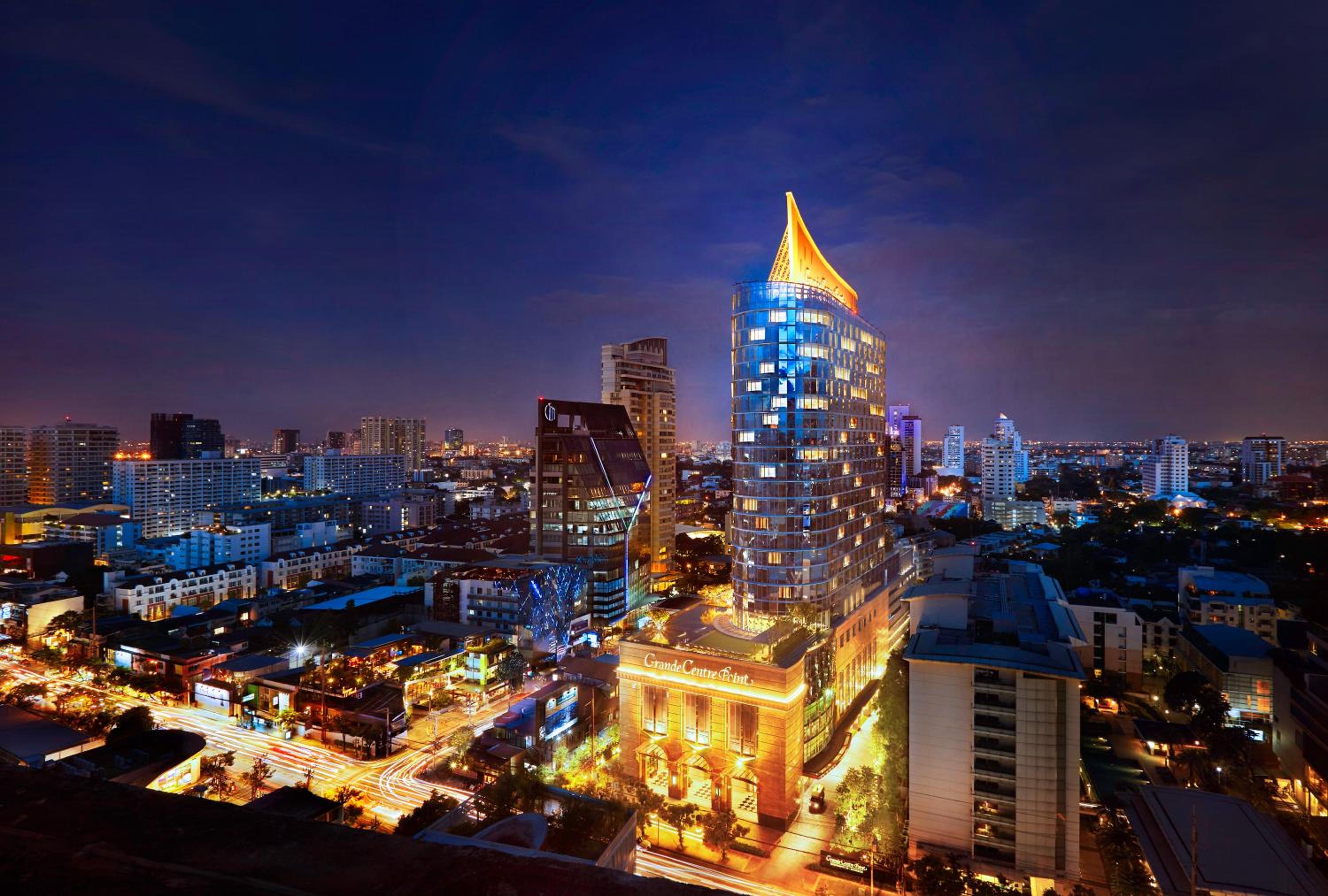 Hotel Grande Centre Point Sukhumvit 55 Thong Lo - Image 1