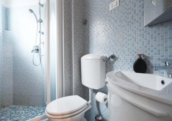 Apartment 2 en Venice — bathroom