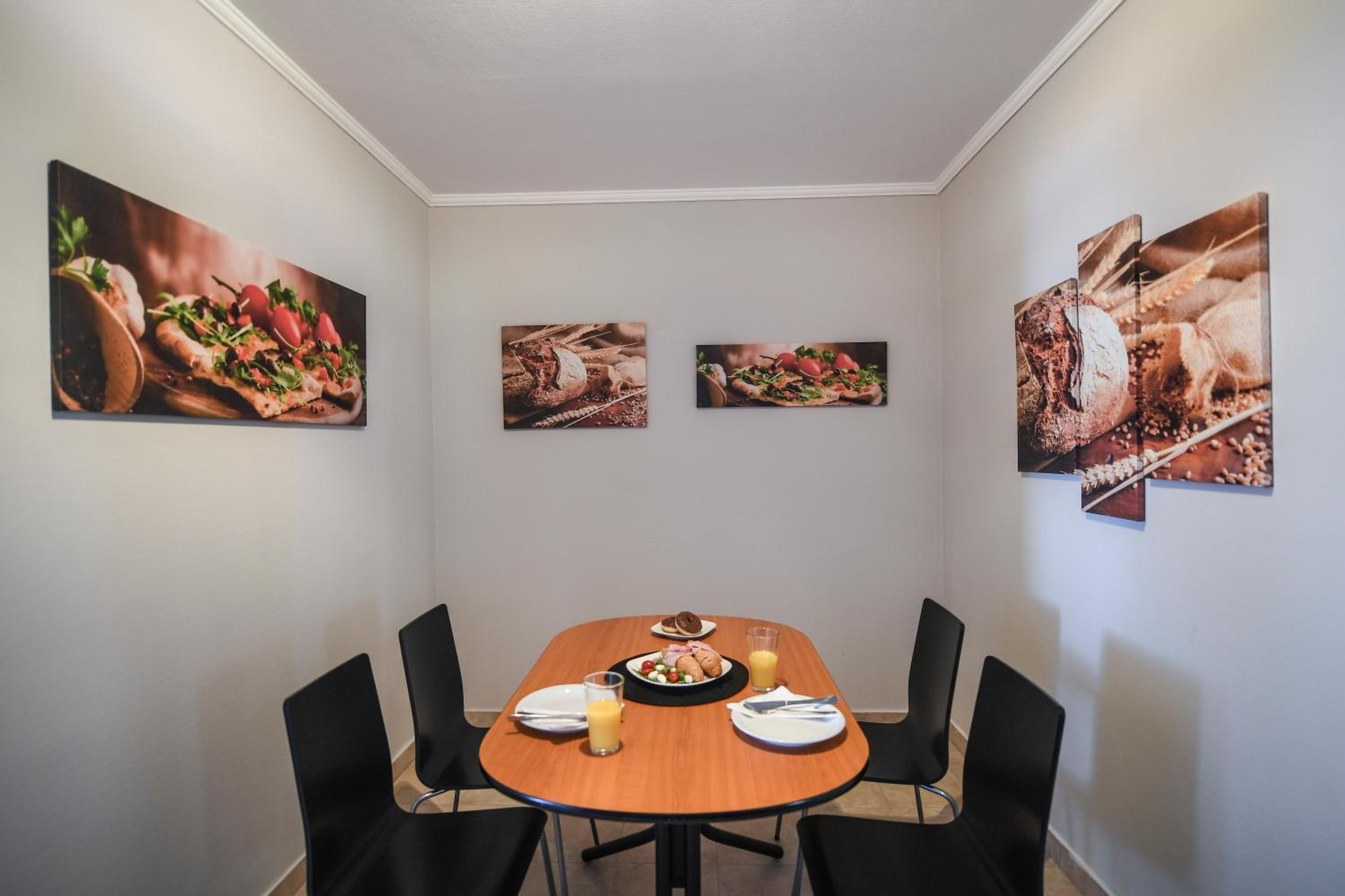 Salt Hill Apartmanok view 5