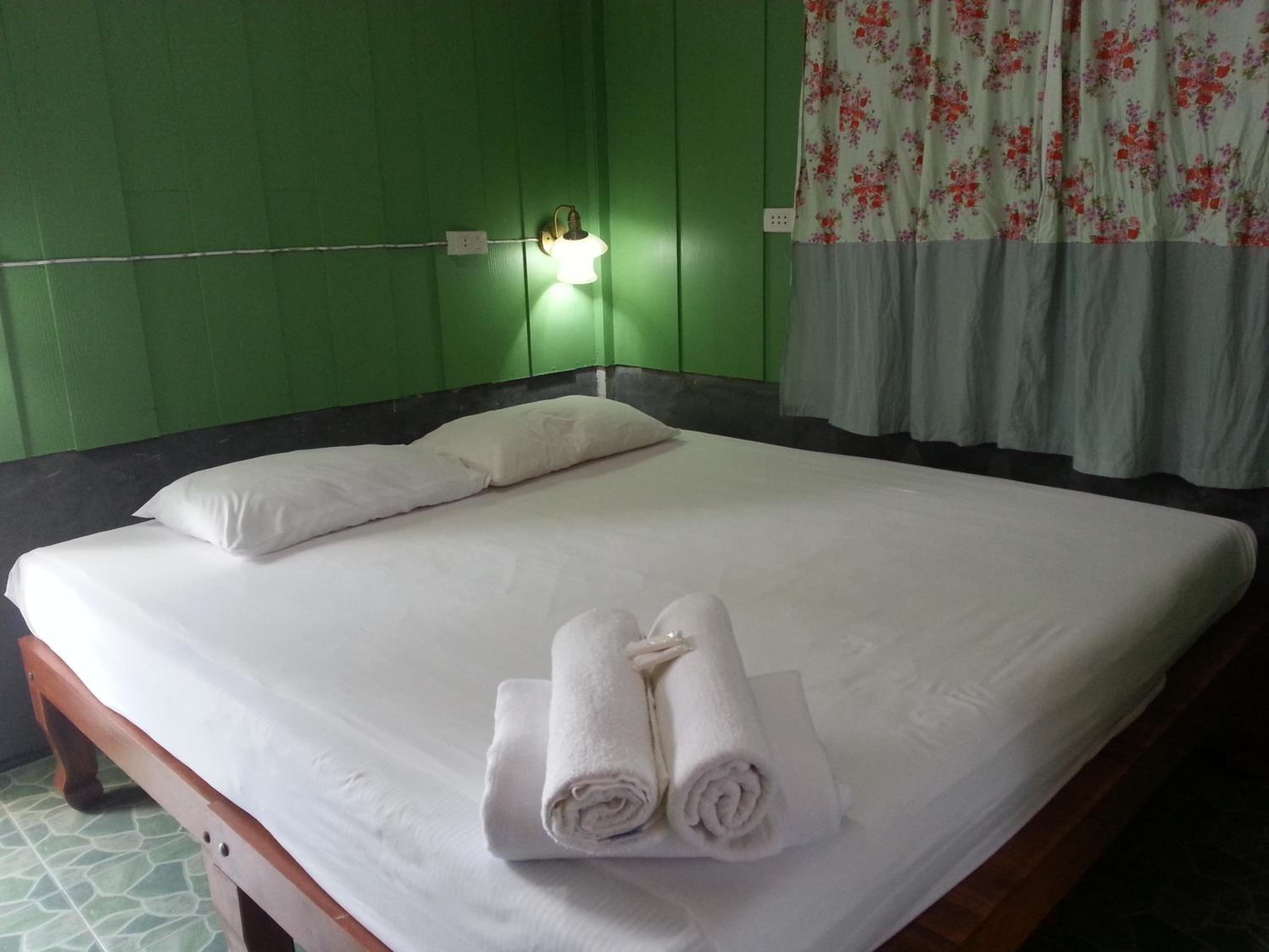 บ้านสนมณีโฮมสเตย์ Bansonmanee Homestay