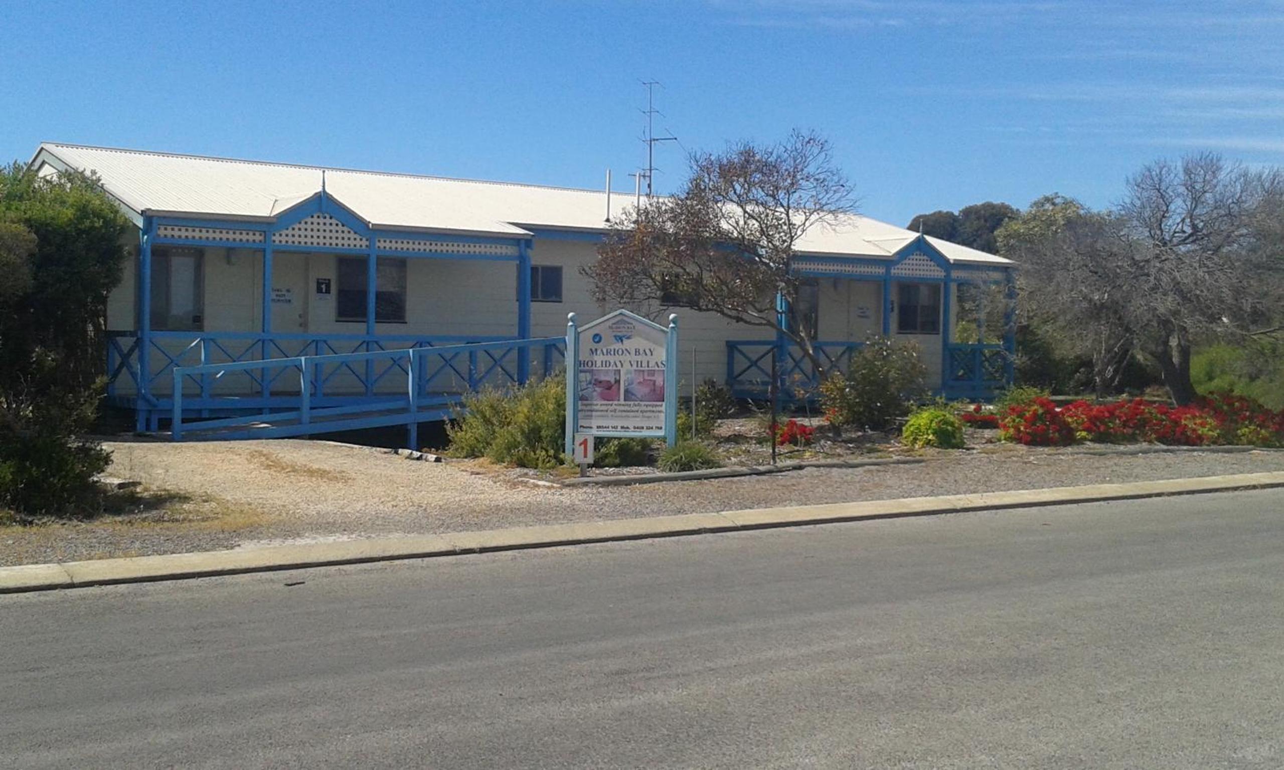 Marion Bay Holiday Villas