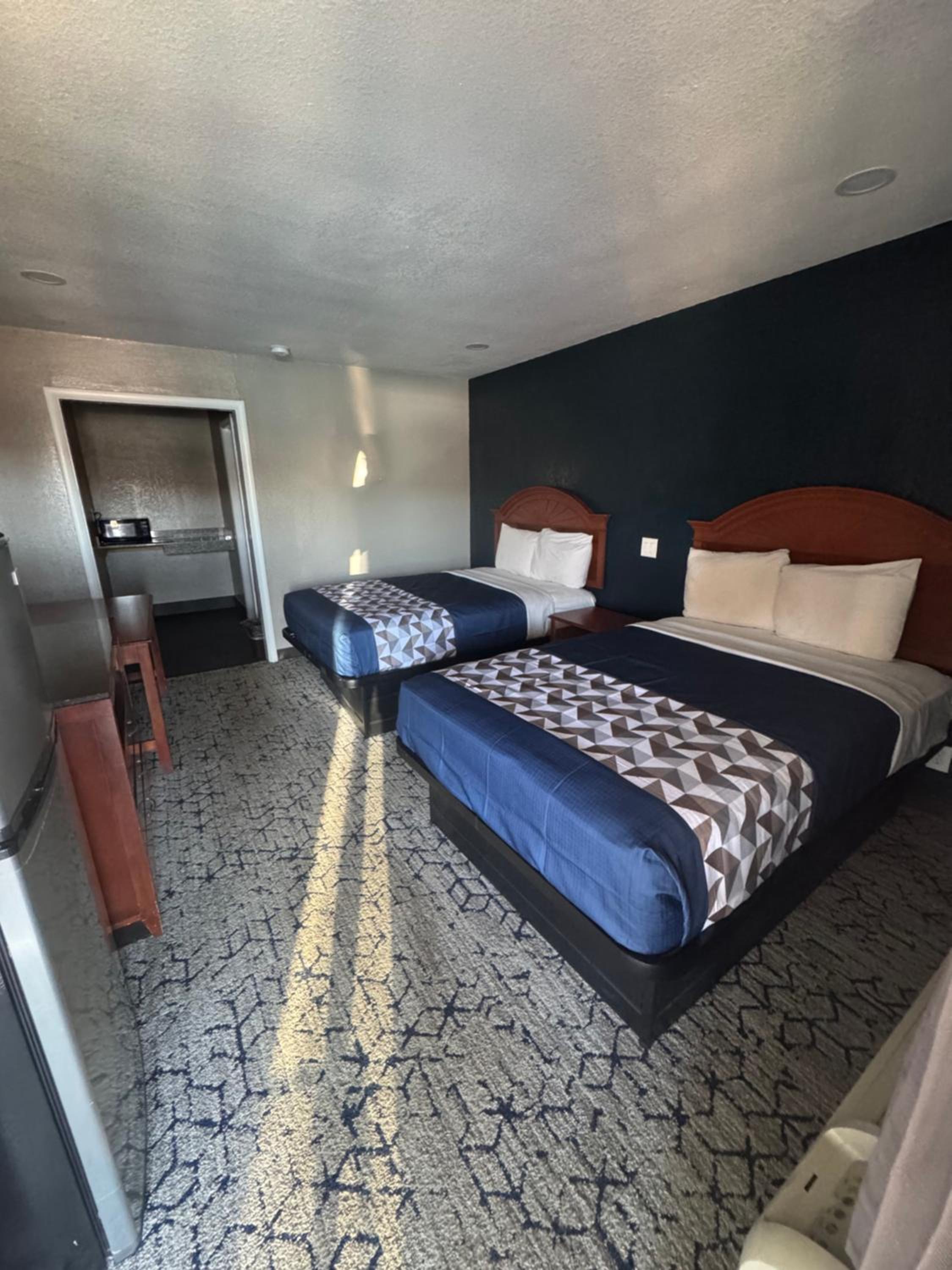 Economy Inn, photo 3
