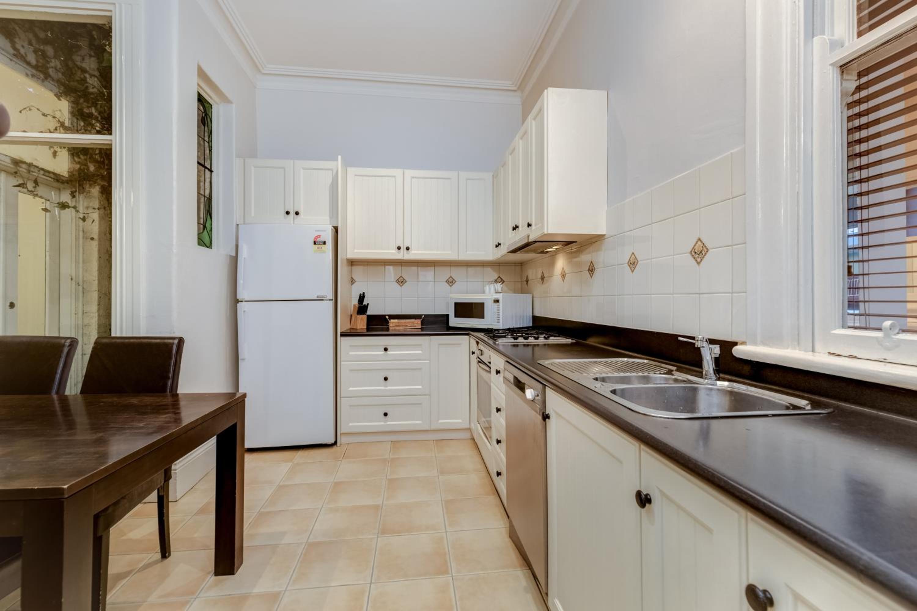 Ballarat Vacations - Seymours On Lydiard - Property Image 3