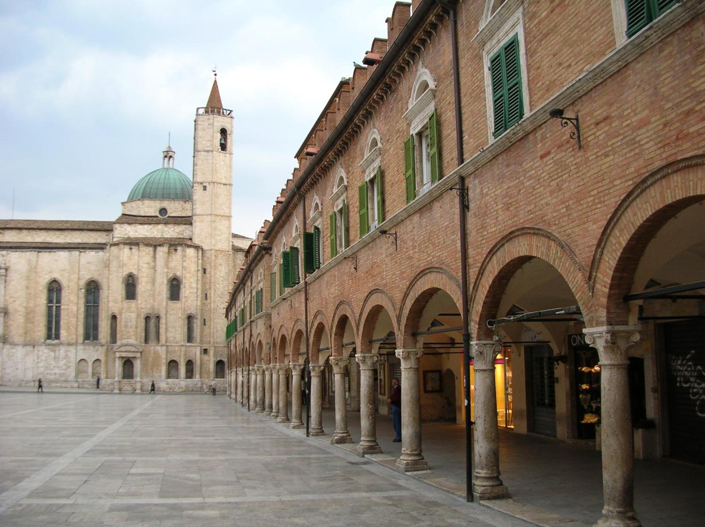 Dietro Piazza, photo 2