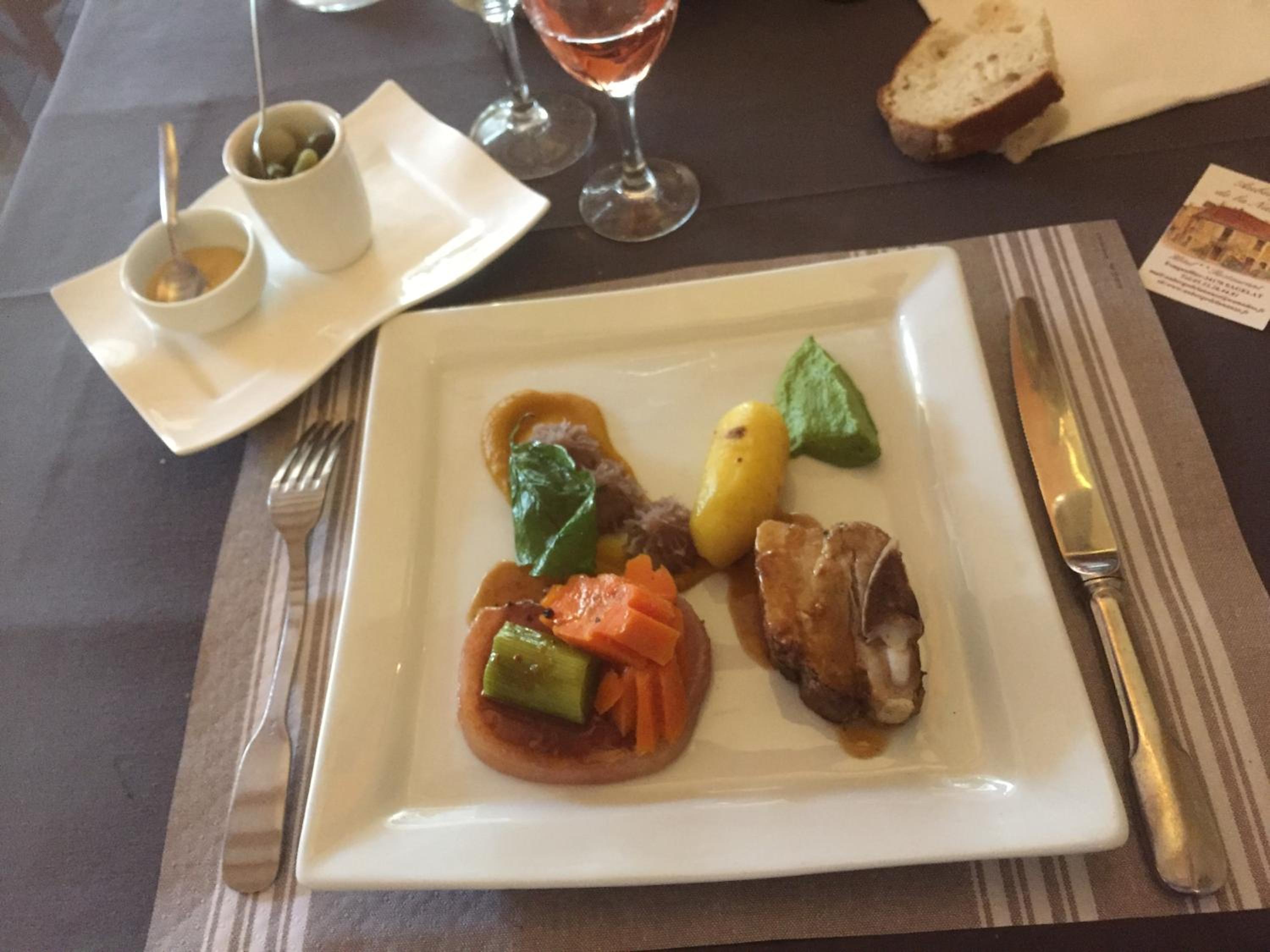 restaurant
