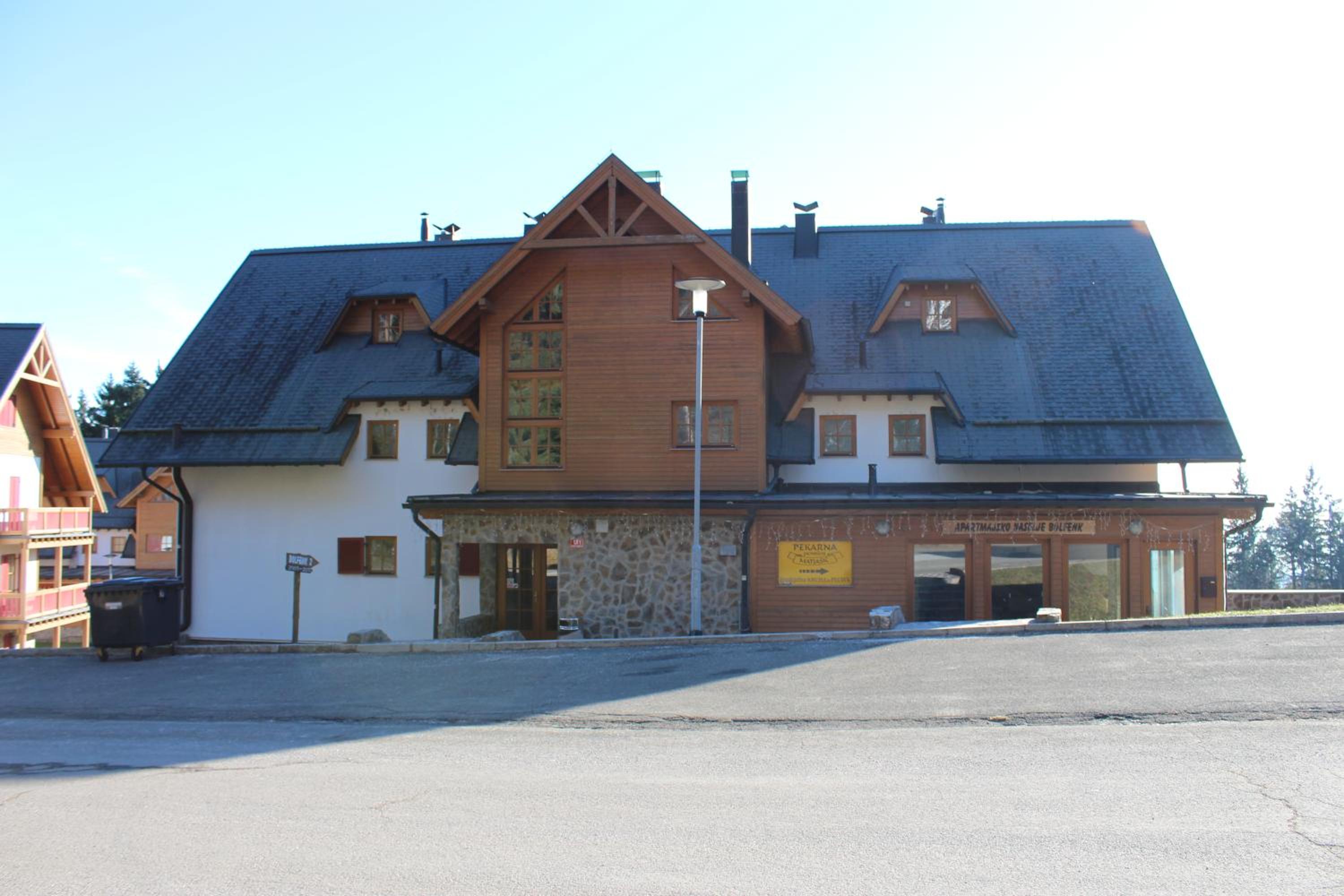 Photo 24