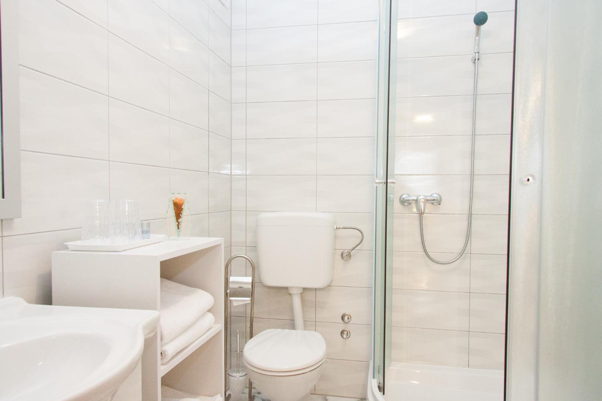 Rooms Garden Zagreb Airport