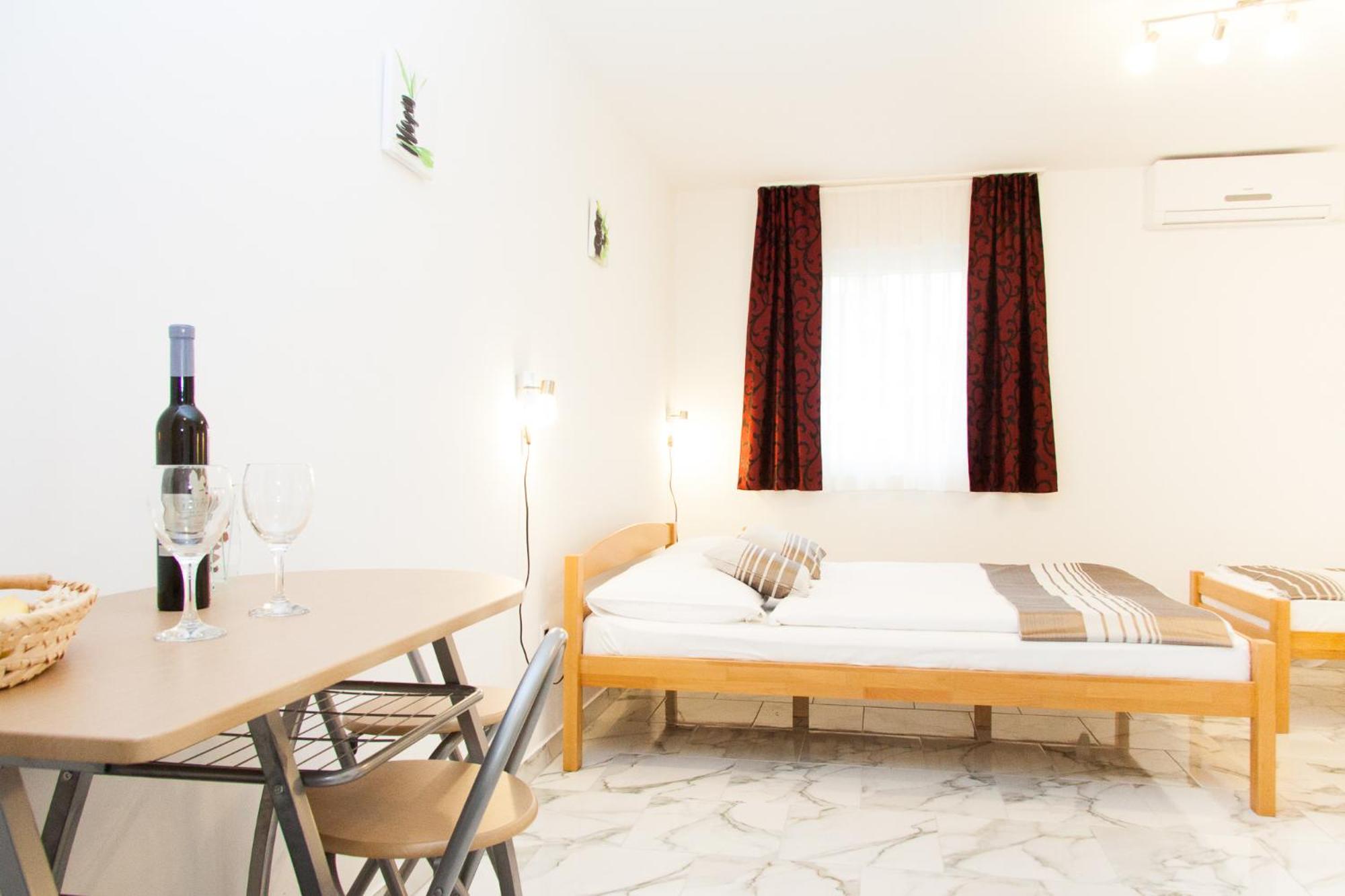 Rooms Garden Zagreb Airport