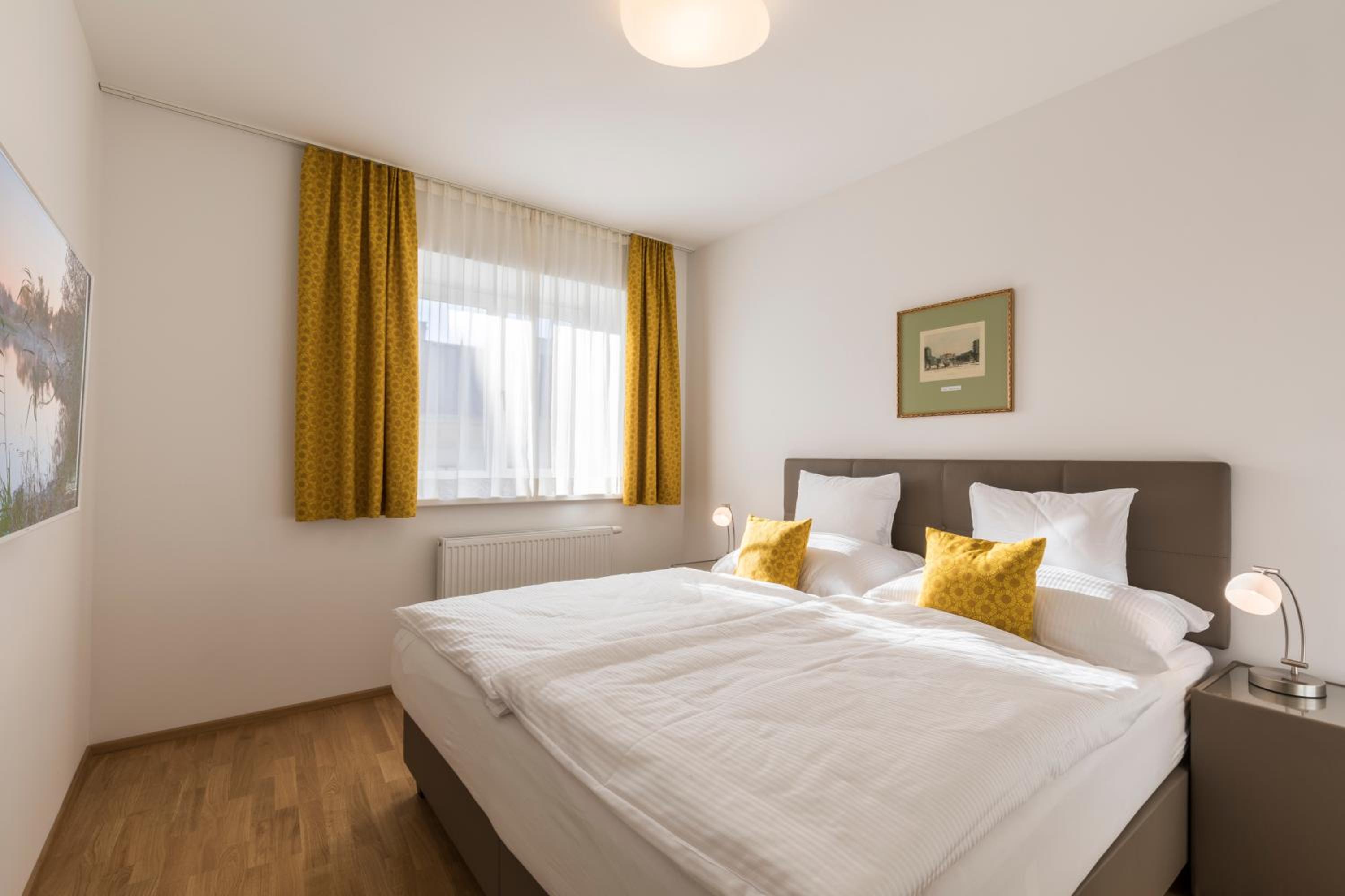 Vienna Grand Apartments City