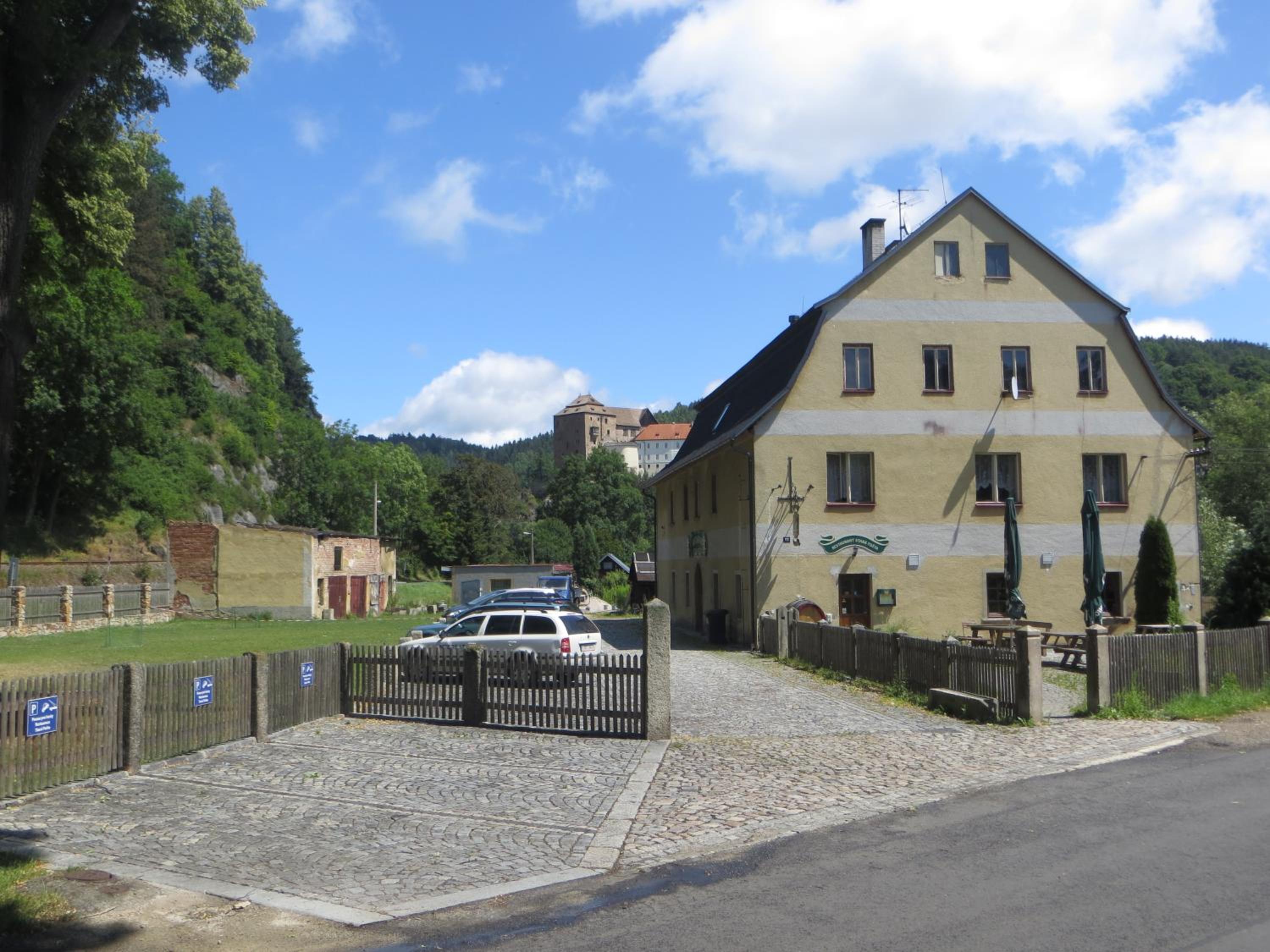 Restaurace a penzion Stará pošta