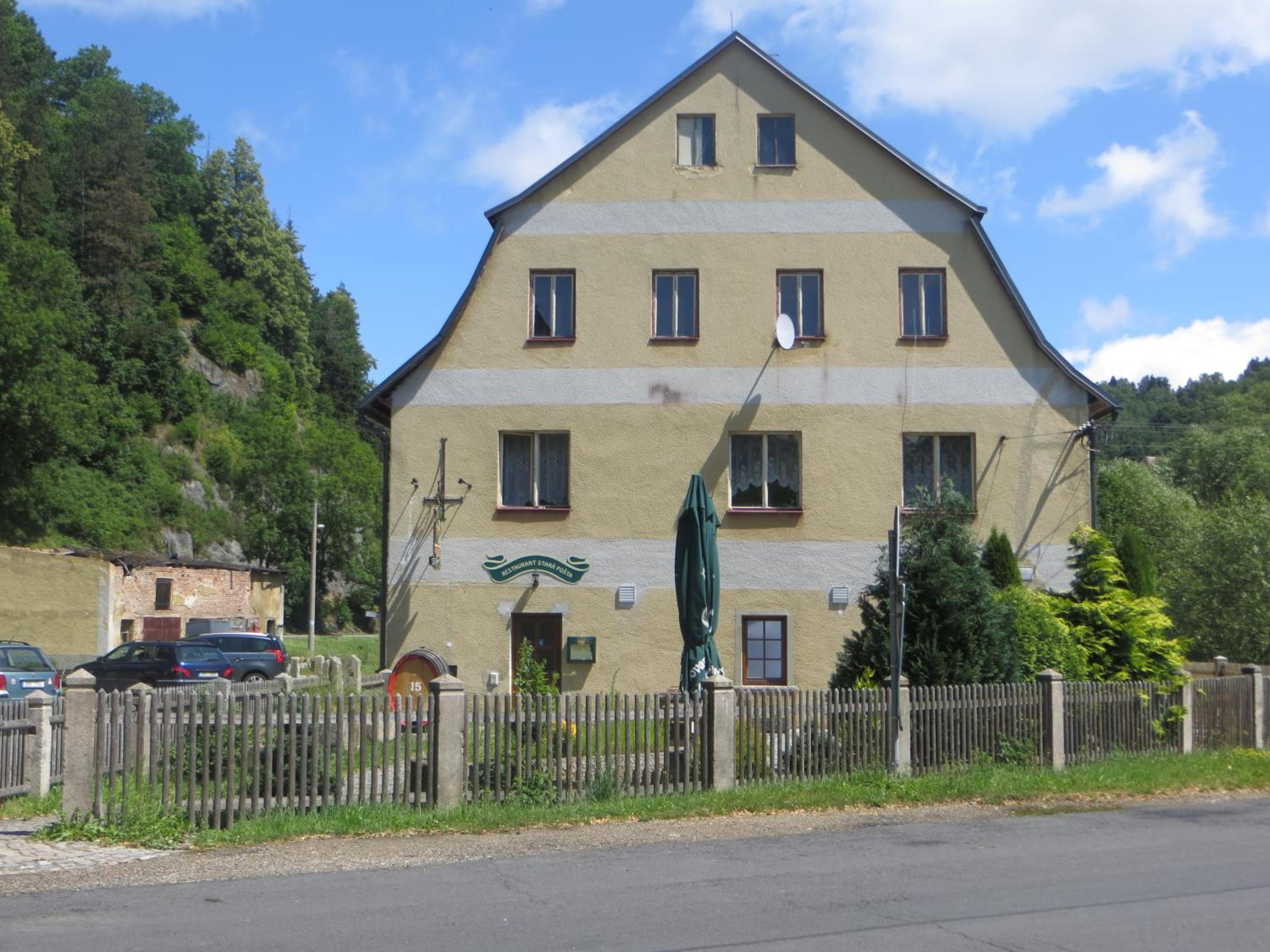 Restaurace a penzion Stará pošta