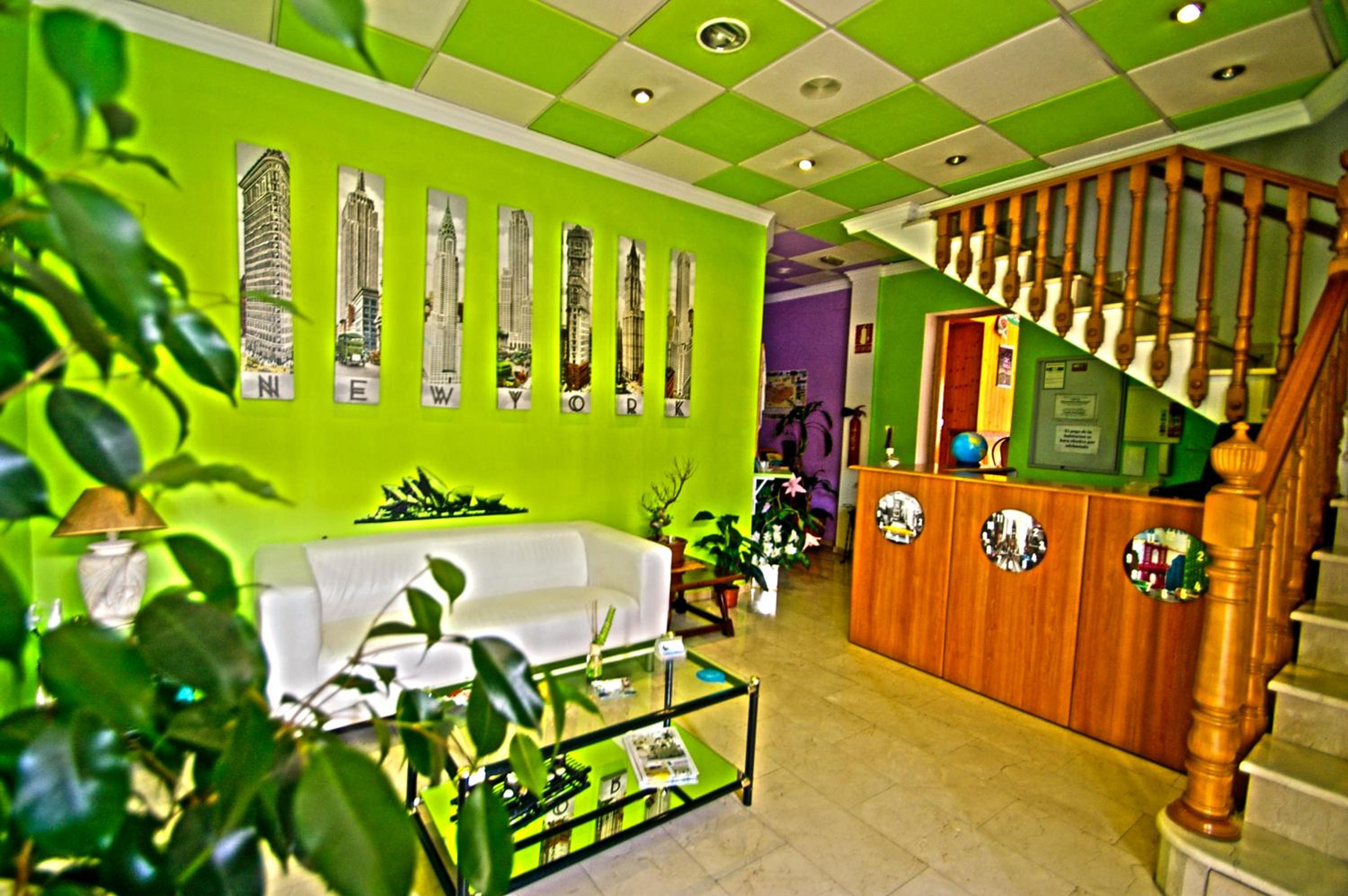 Apolo Trece view 3