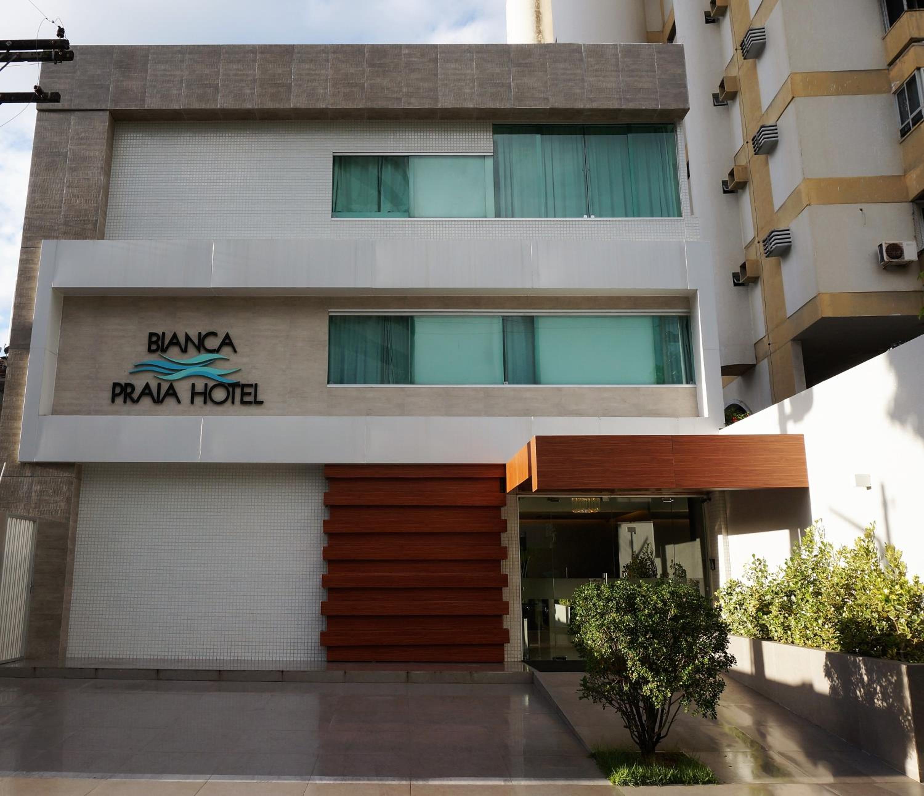 Hotel Bianca Praia Hotel - Image 1