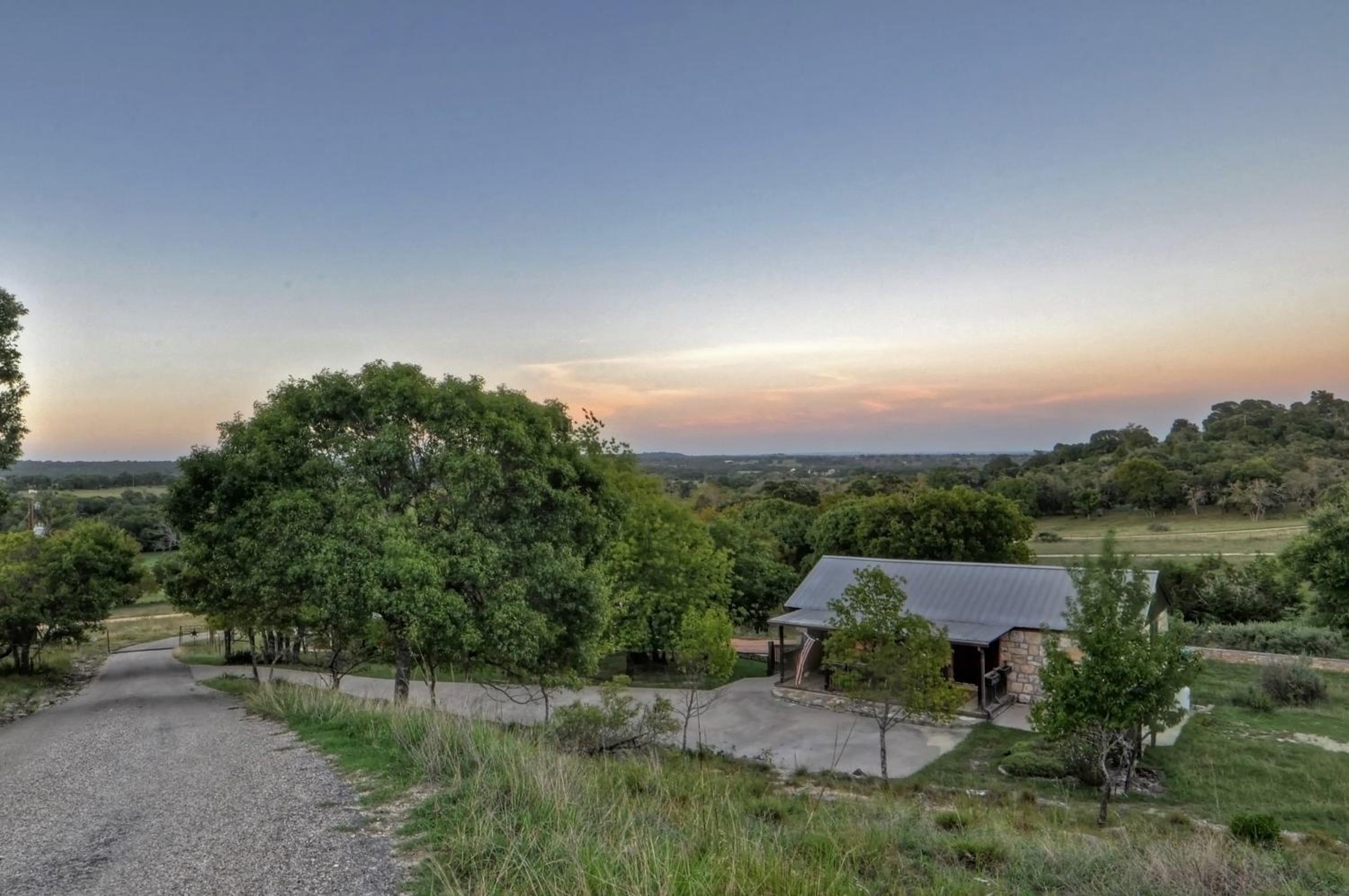 A Barn At The Quarry
