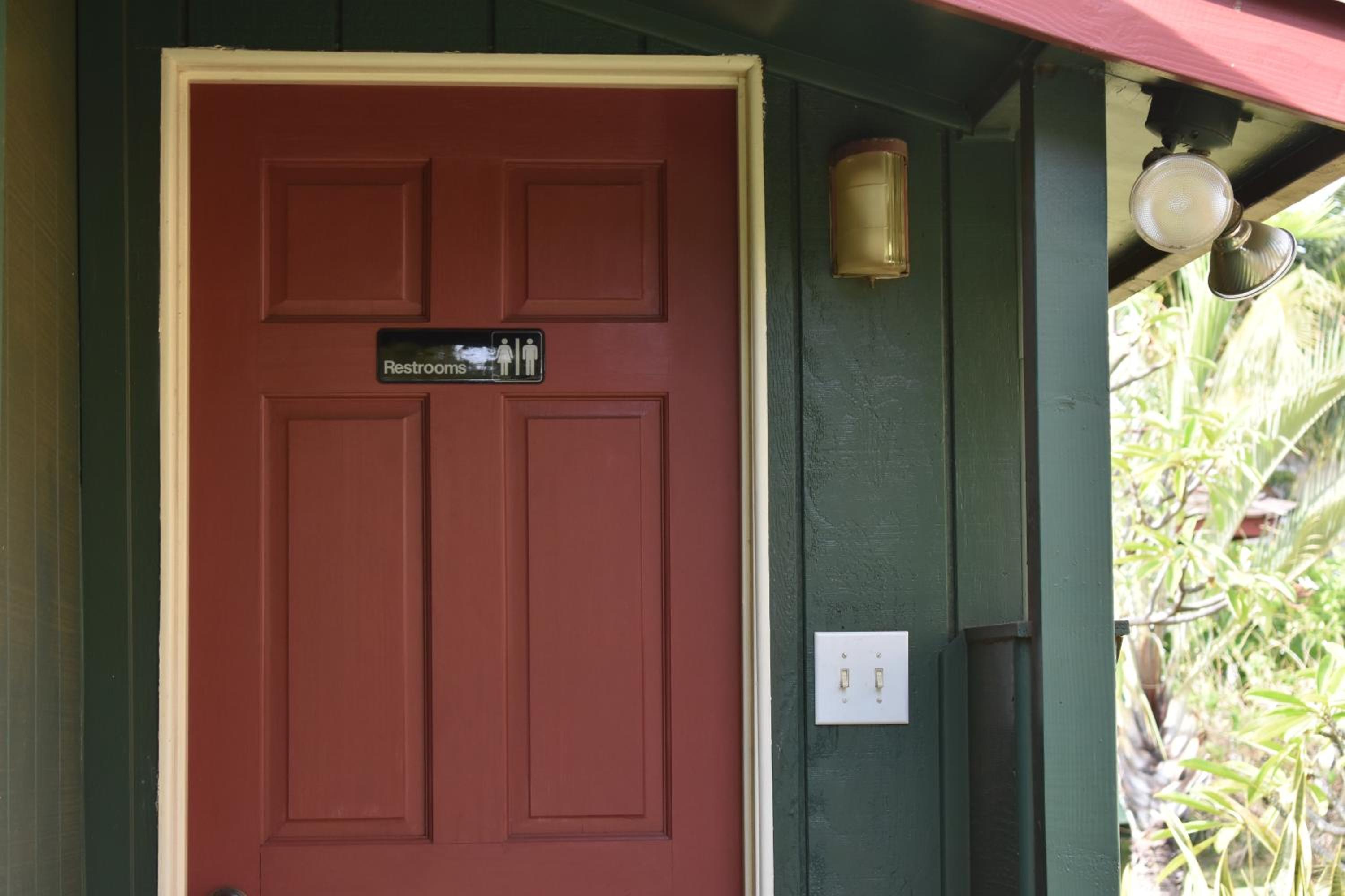 Nona Lani Cottages