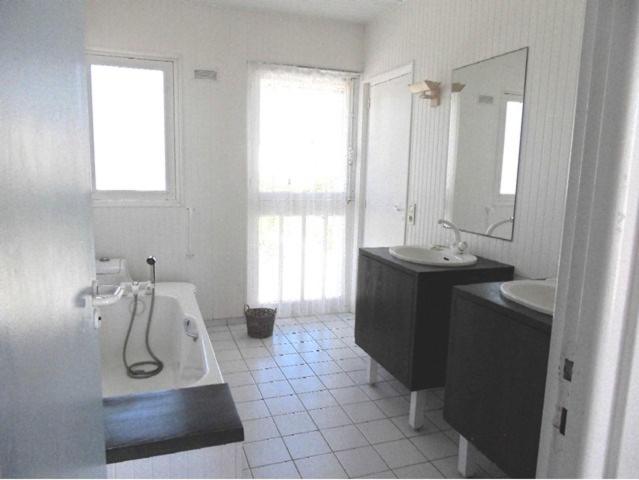Holiday Home Tara view 5