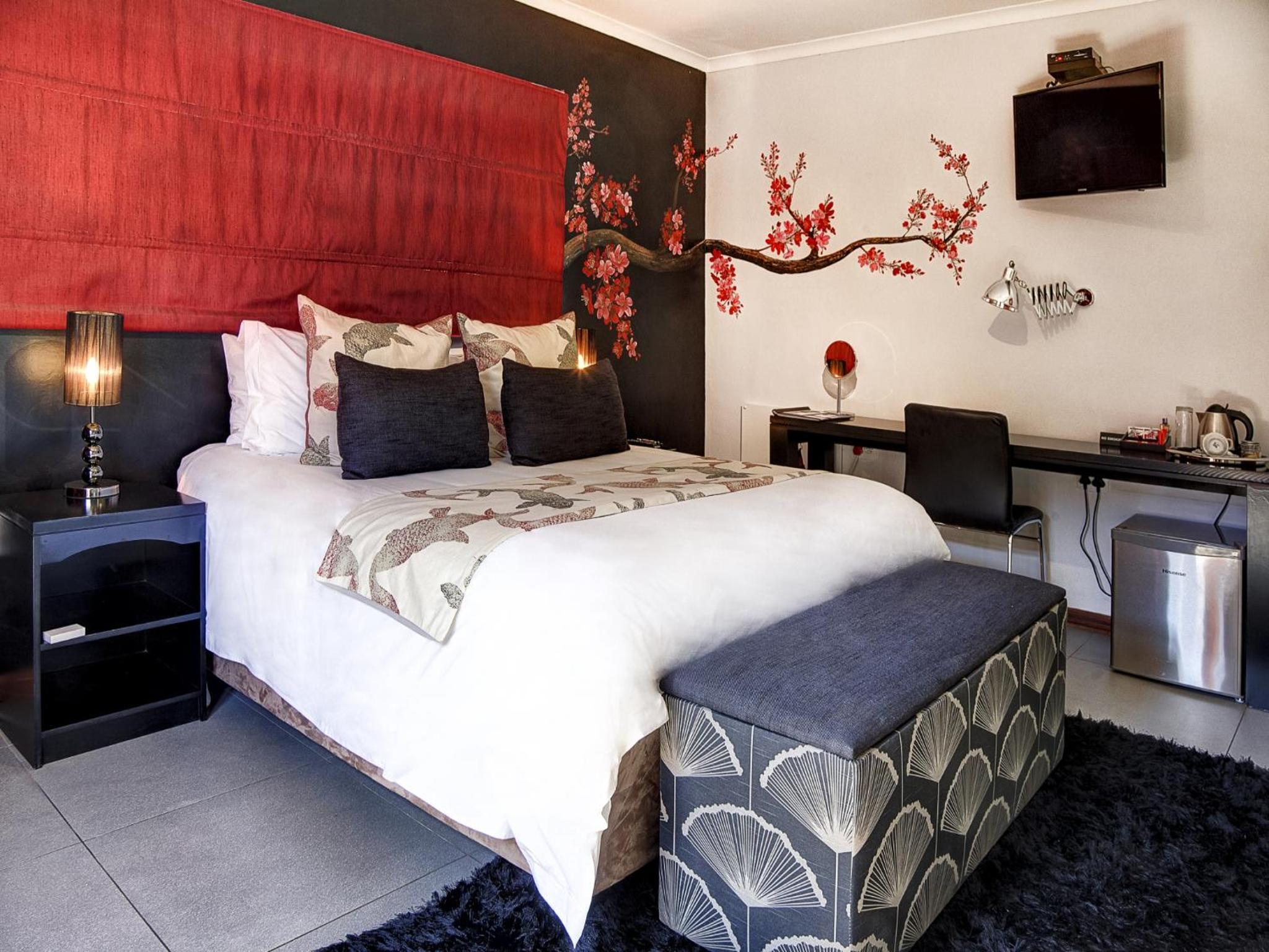 Yalla Yalla Boutique Hotel