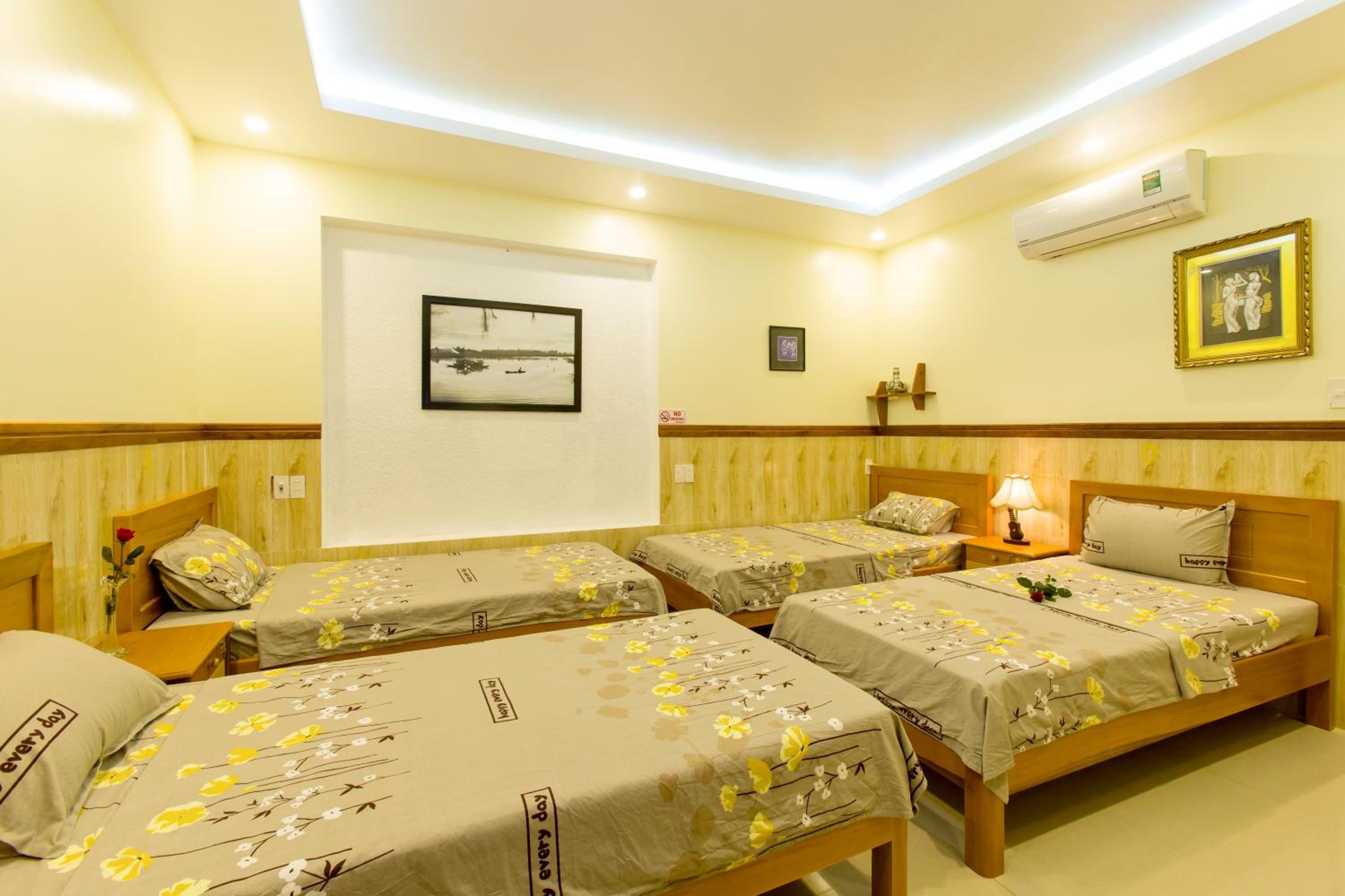 Qua Cam Tim Homestay