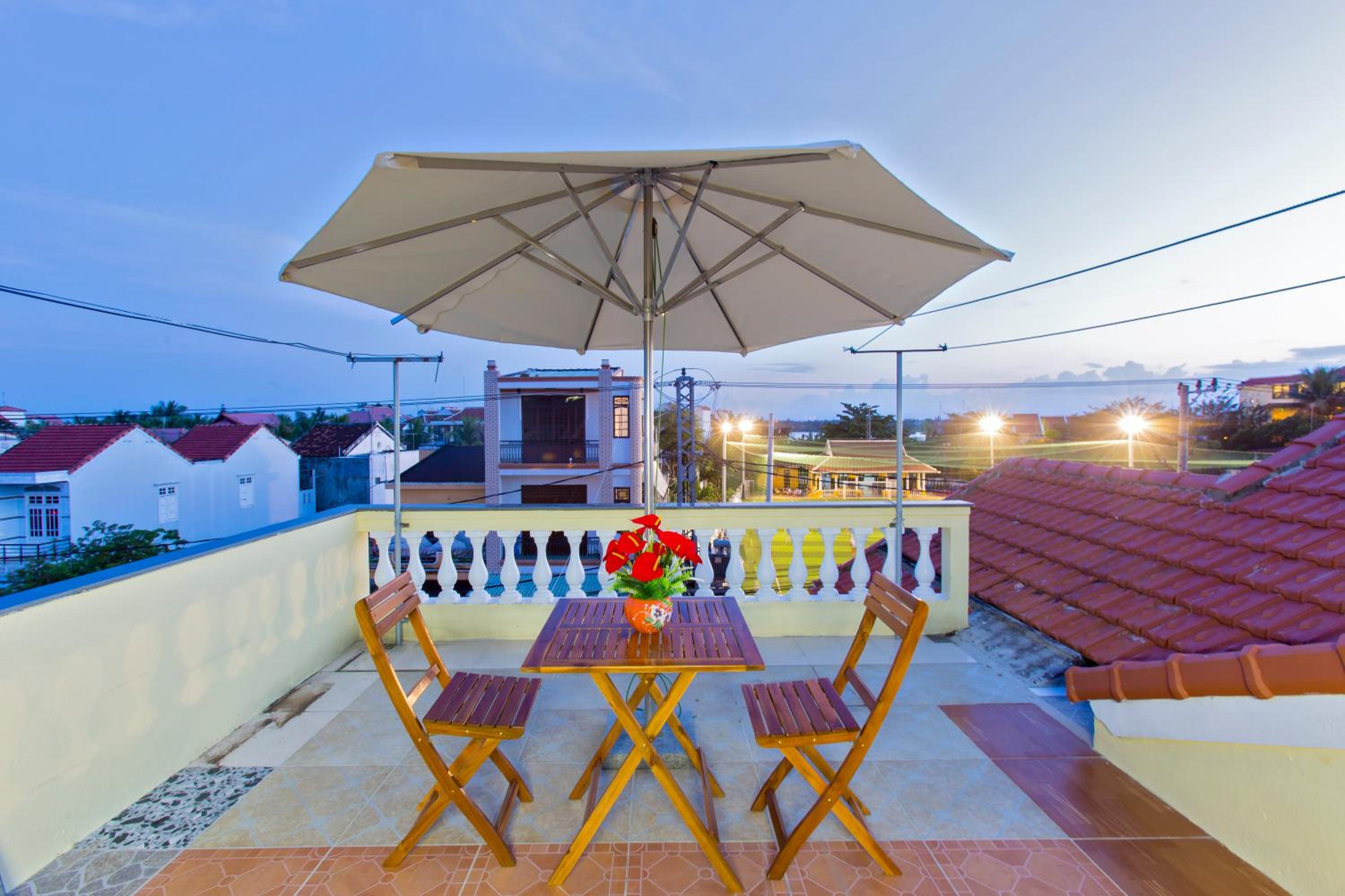 Qua Cam Tim Homestay