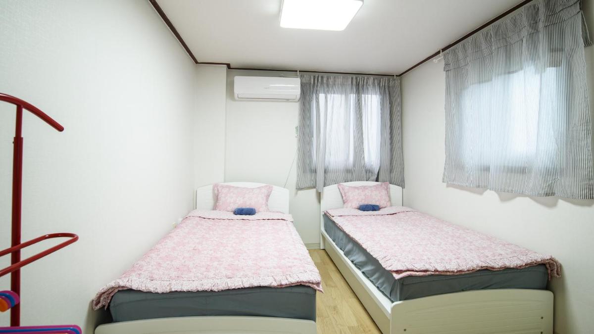 Jeong House