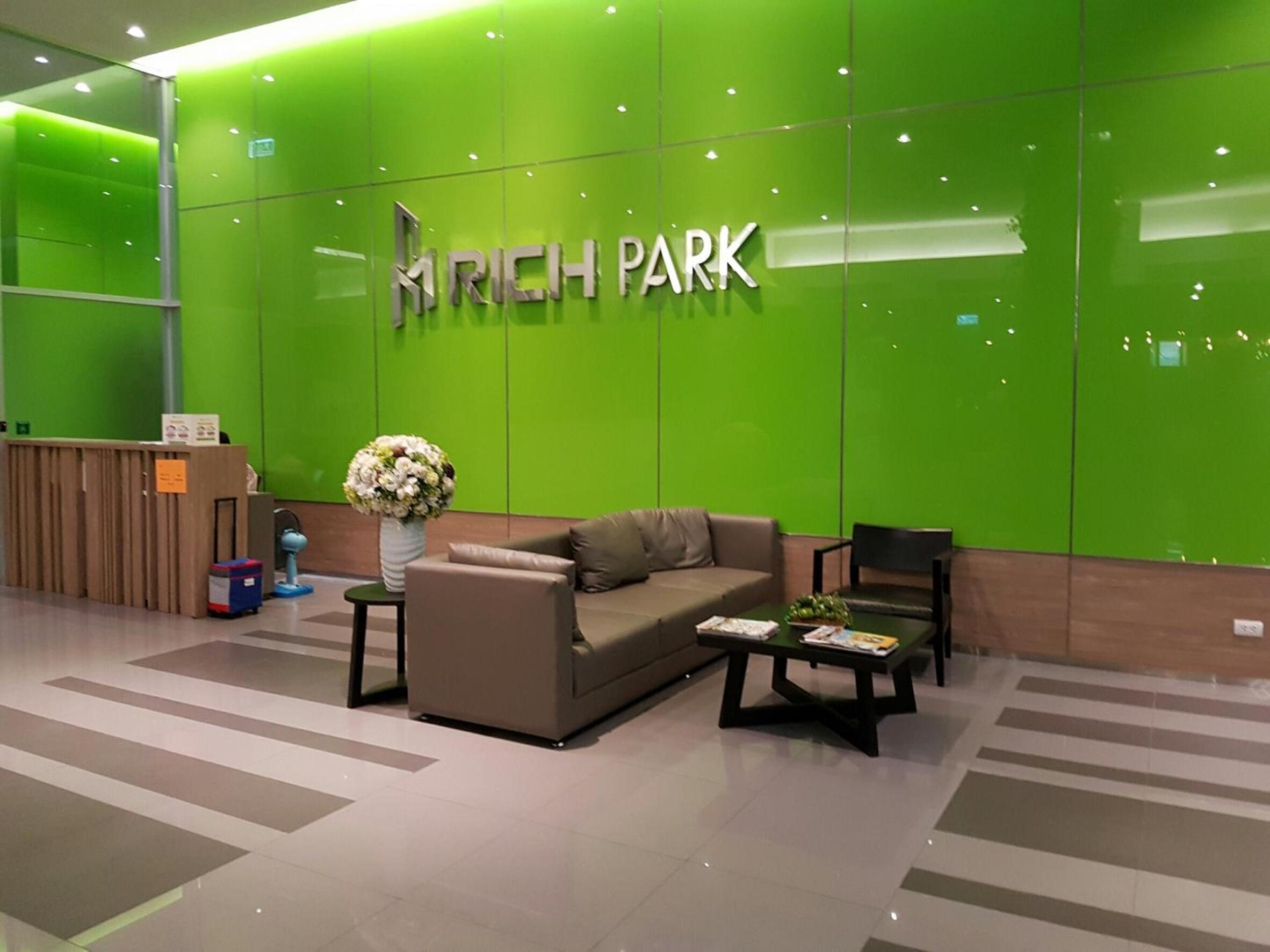 Rich Park@Tao poon interchange view 2