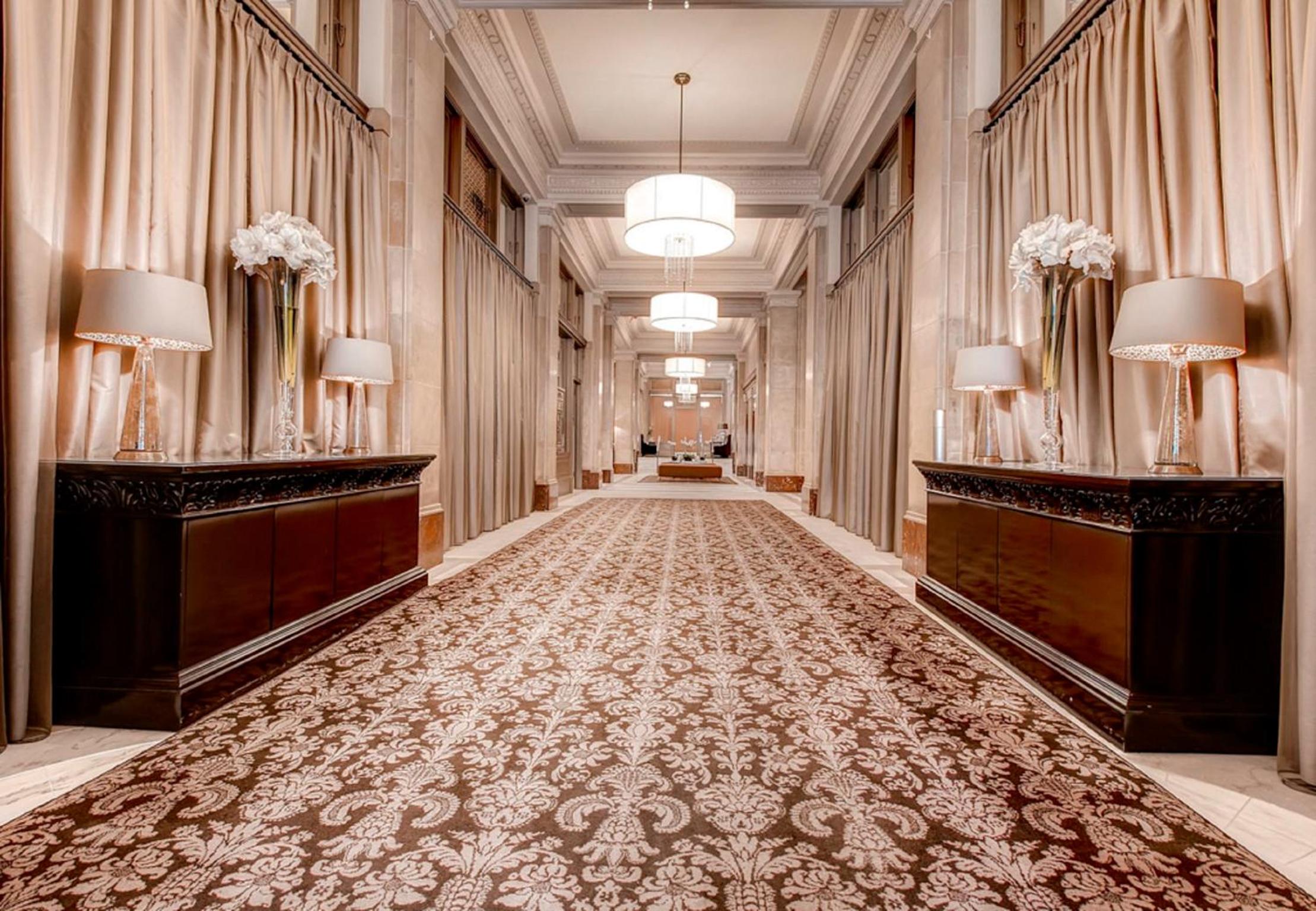 Global Luxury Suites at The White House