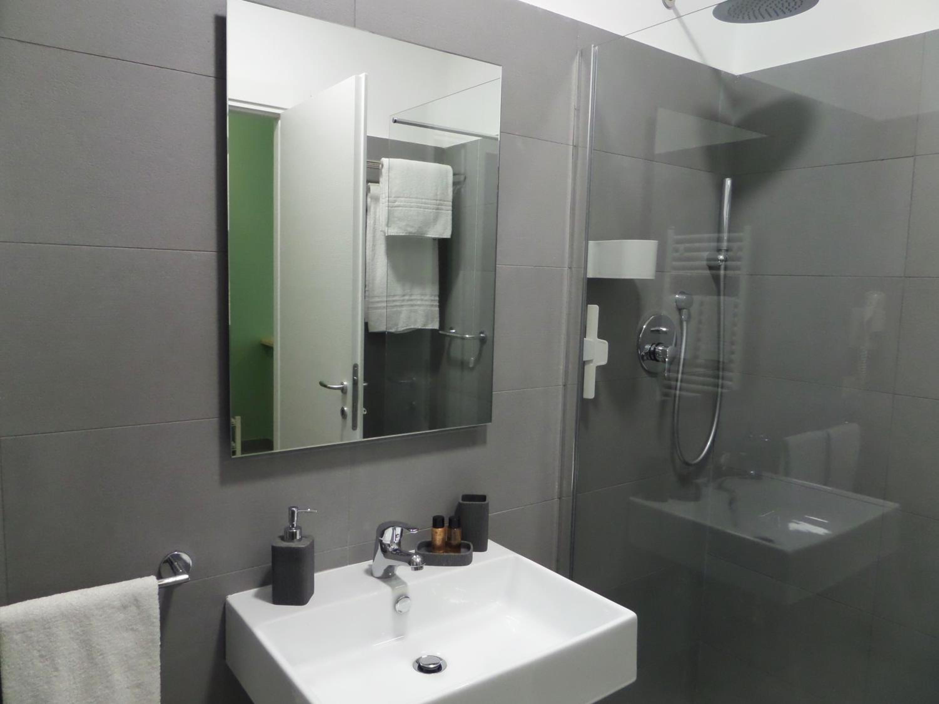 325 Rooms ai Fori