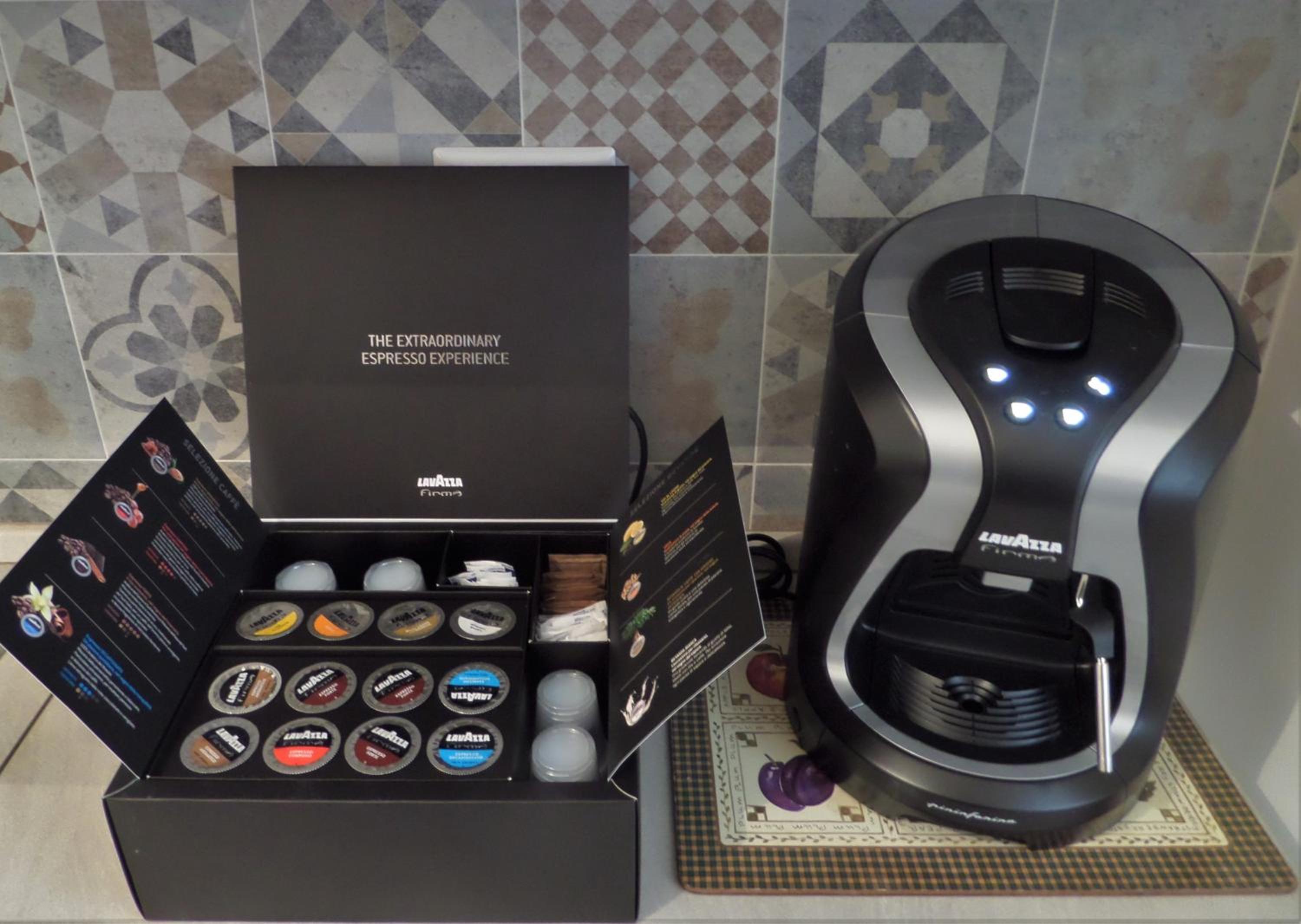 325 Rooms ai Fori