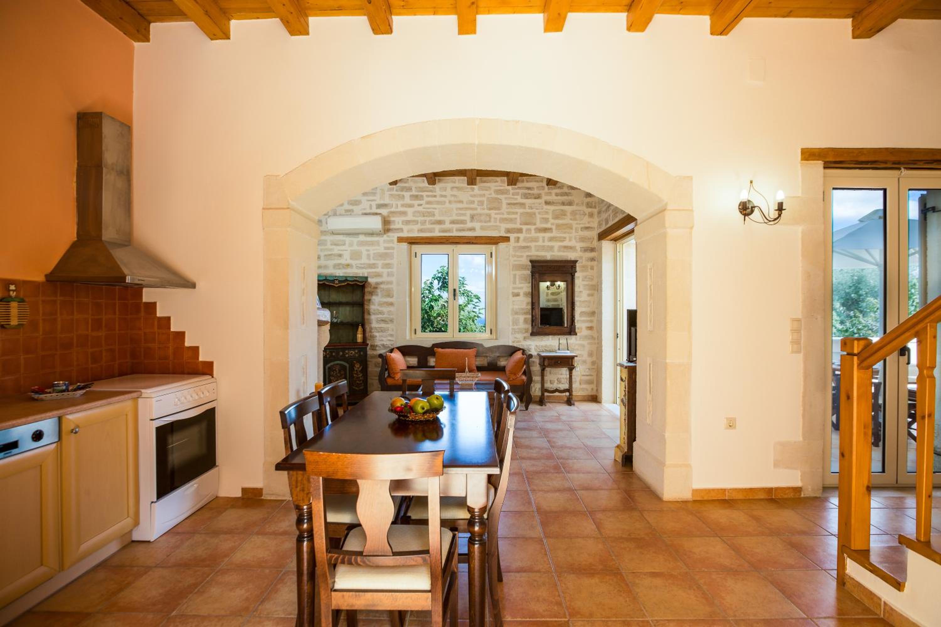 Maroulas Villa Estate