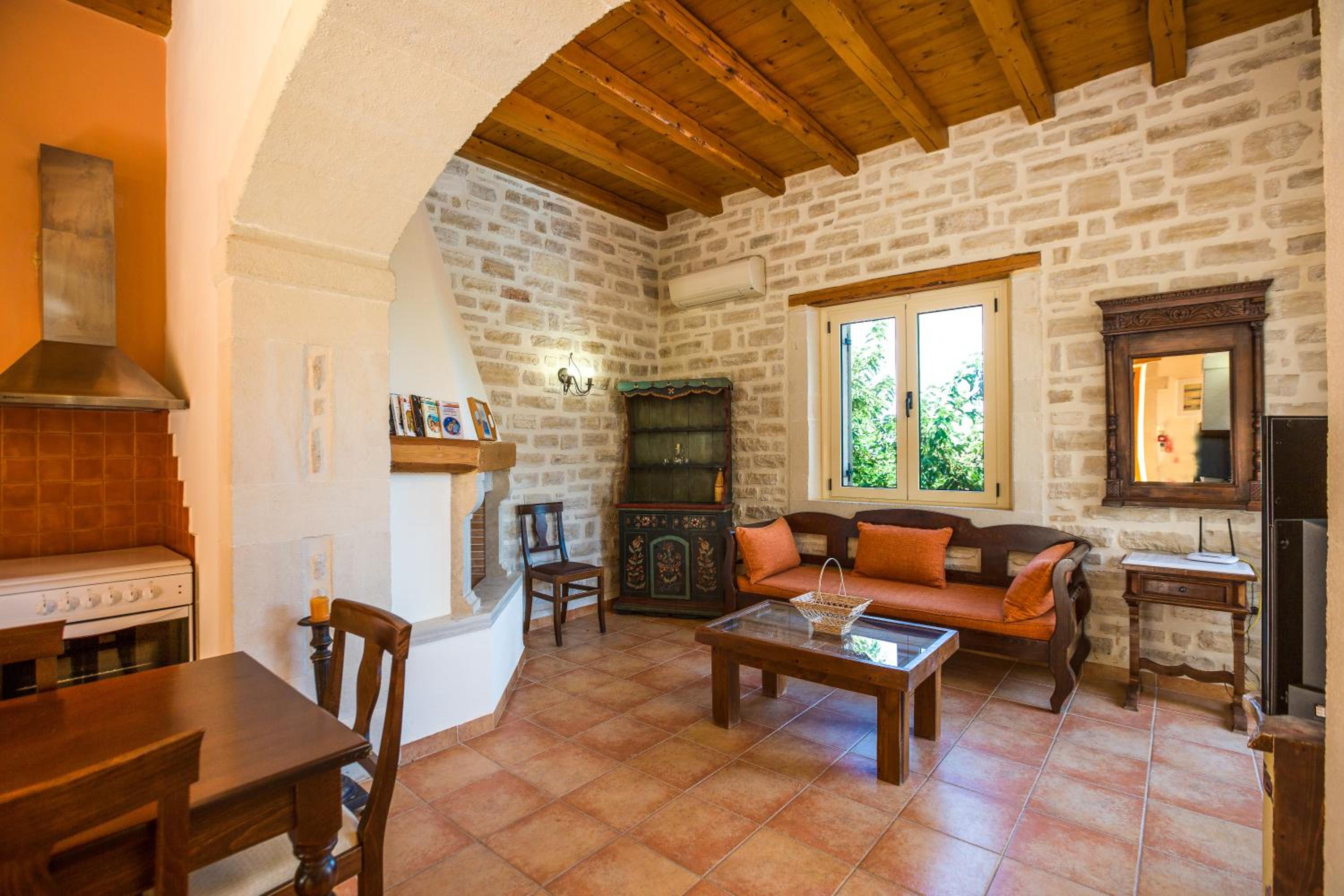 Maroulas Villa Estate