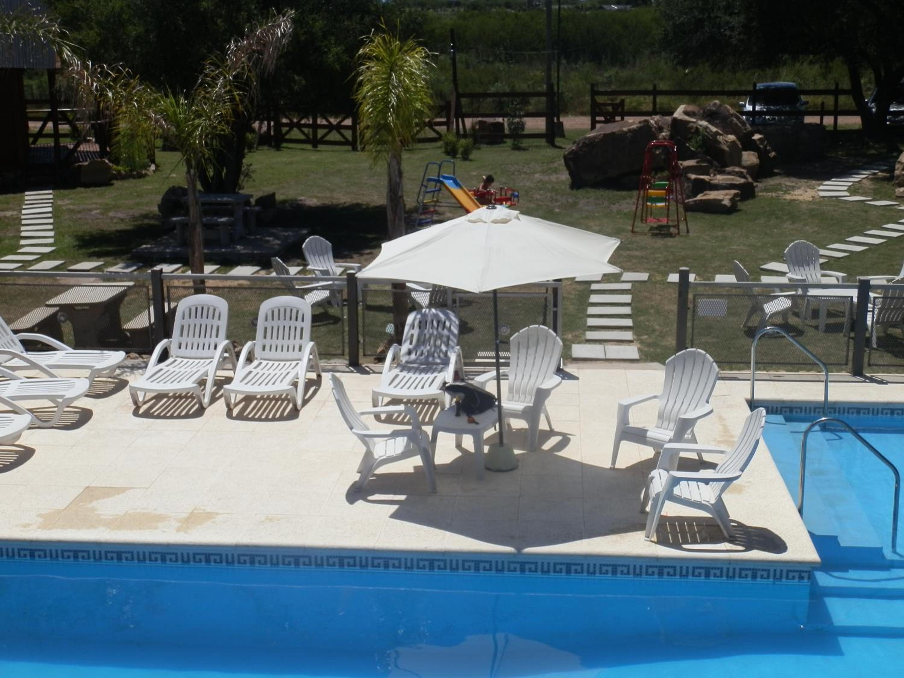 Complejo Cascadas de Artalaz