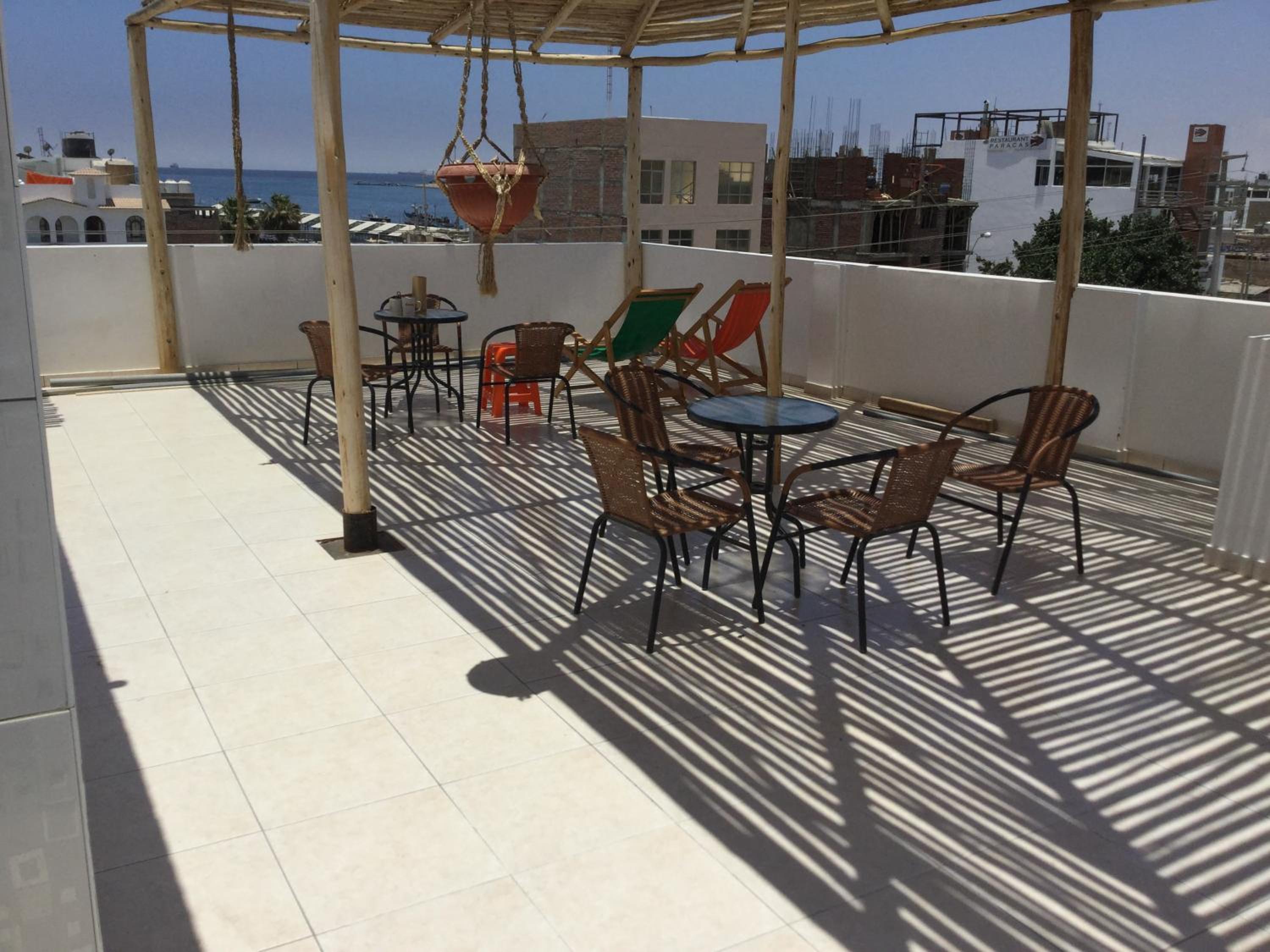 Paracas Backpackers House view 3