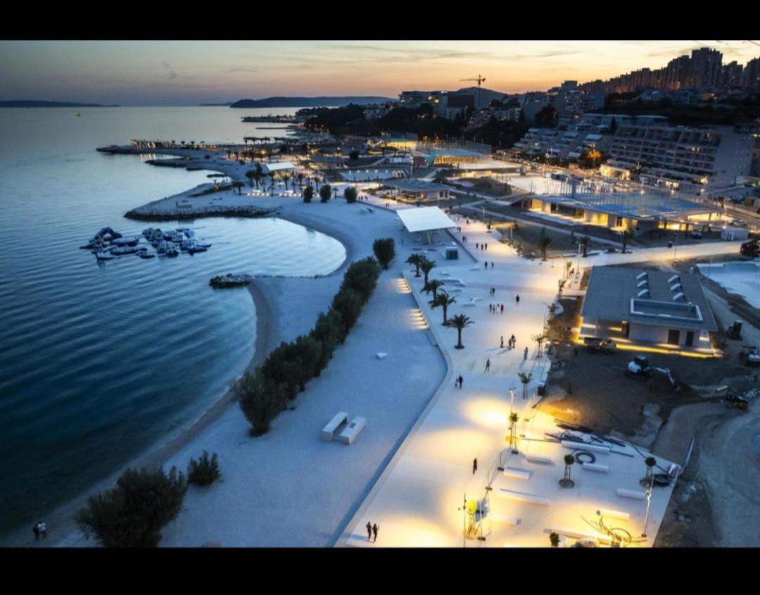 Luxury Apartment "Ema", sea view