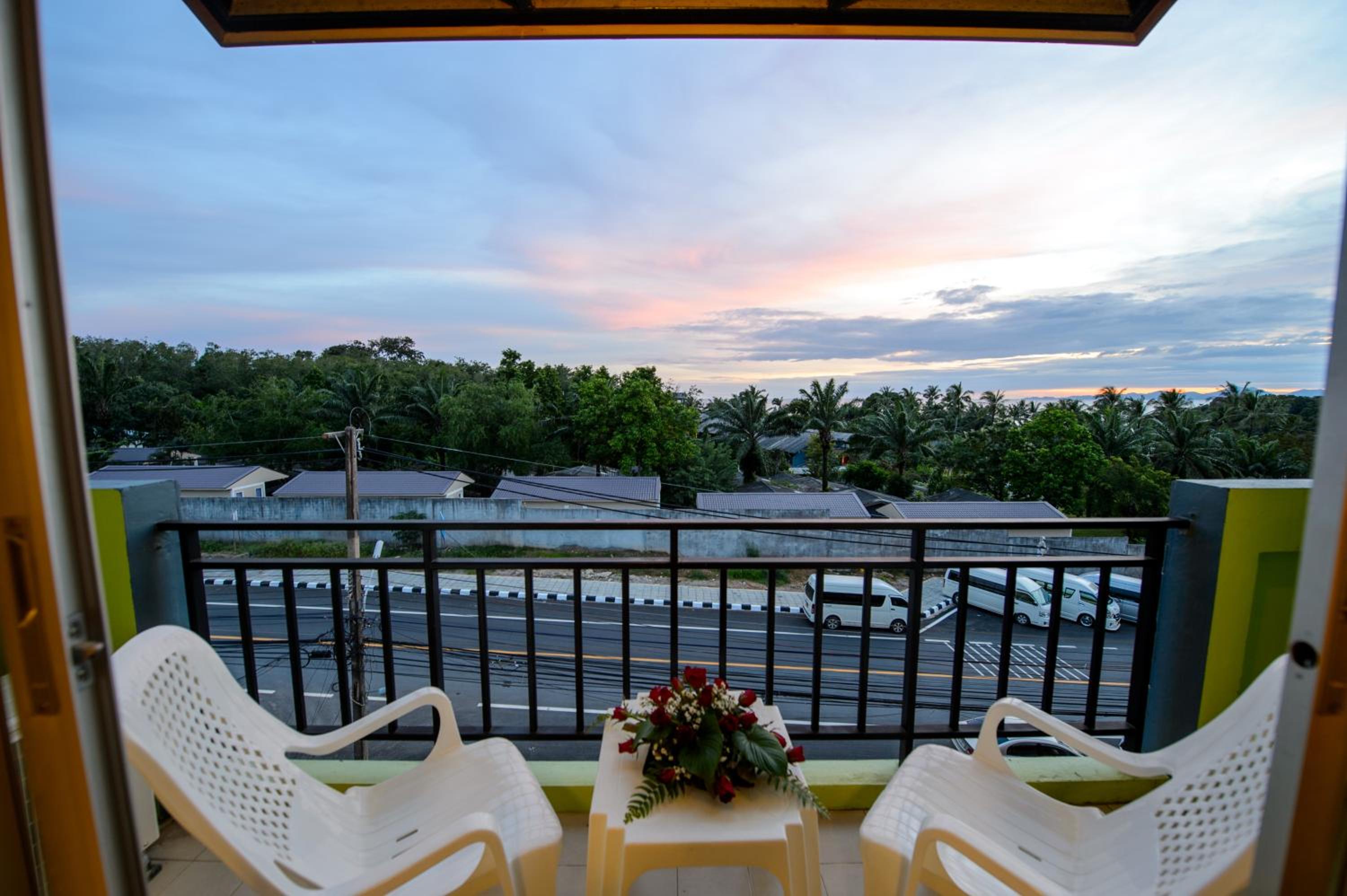 balance & terrace