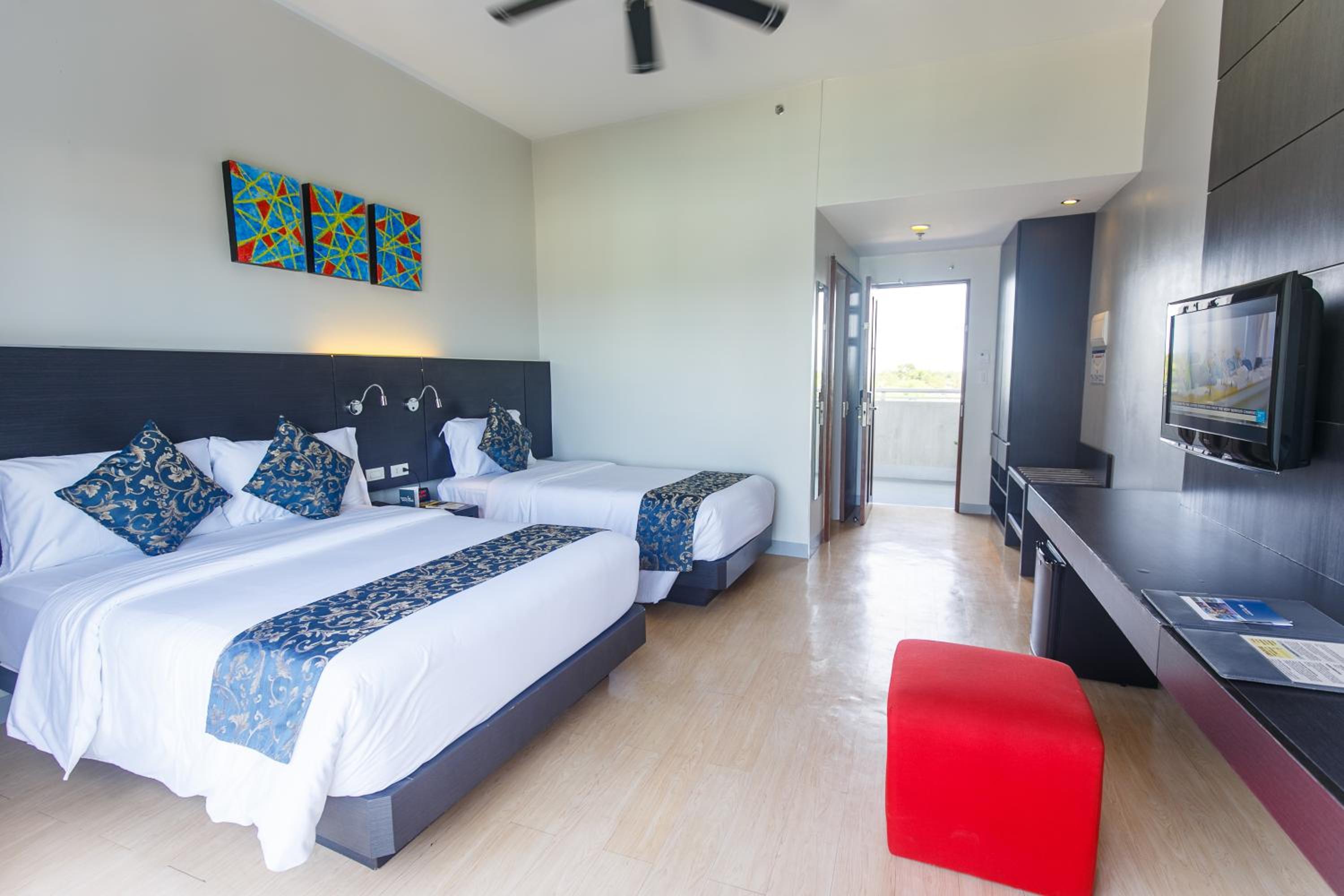 Solea Seaview Resort