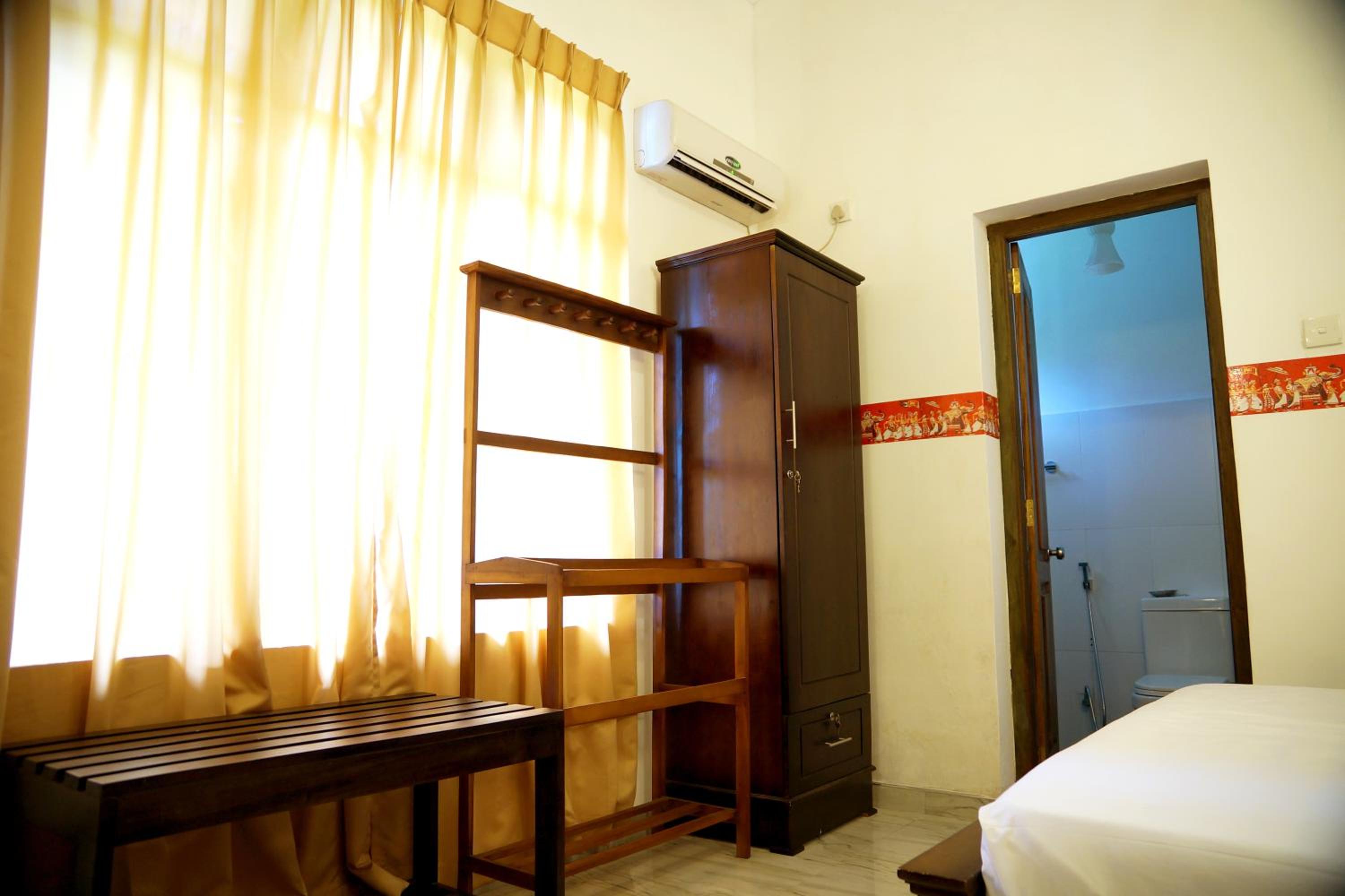 Kandy Moon Hills Hotel