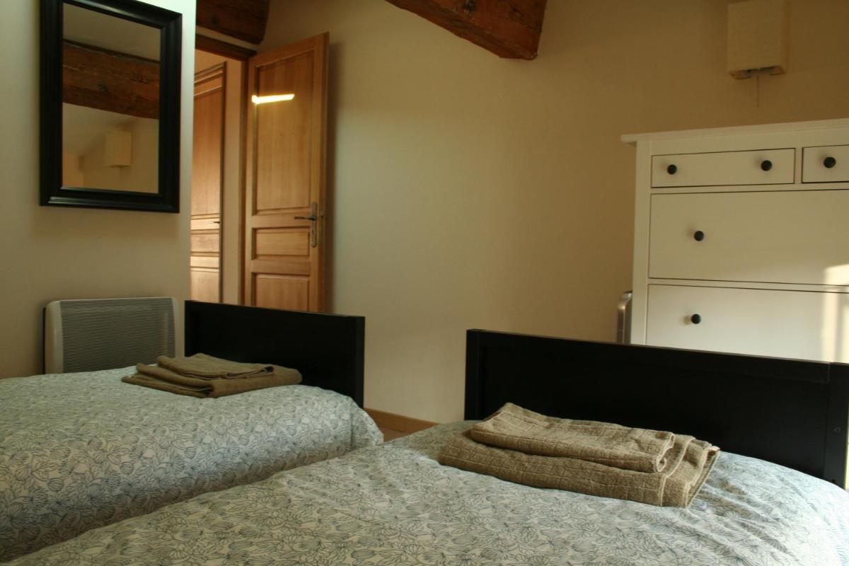 Carcassonne Pont Vieux Apartments view 2