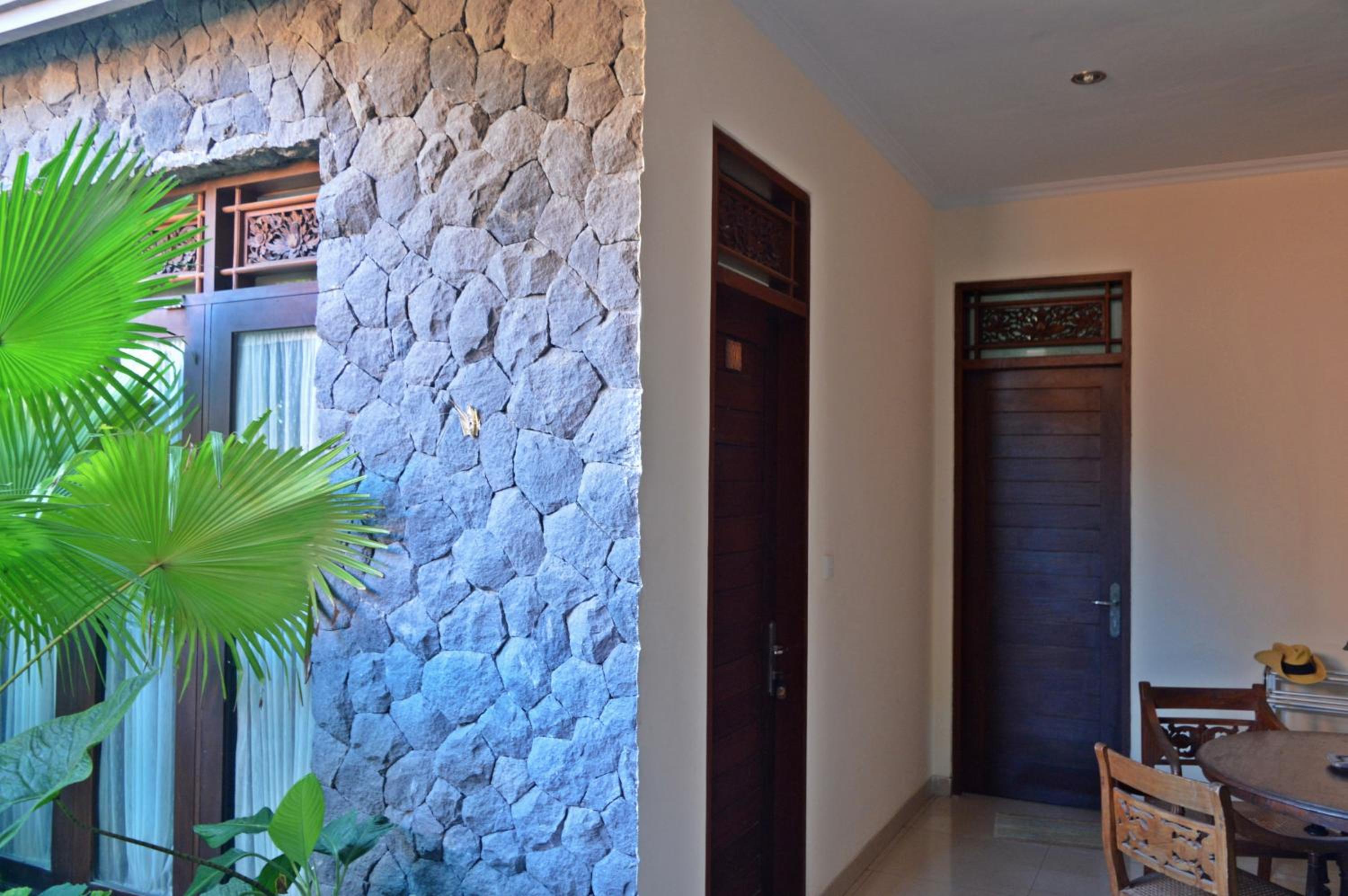 Yulia 2 Homestay Sanur